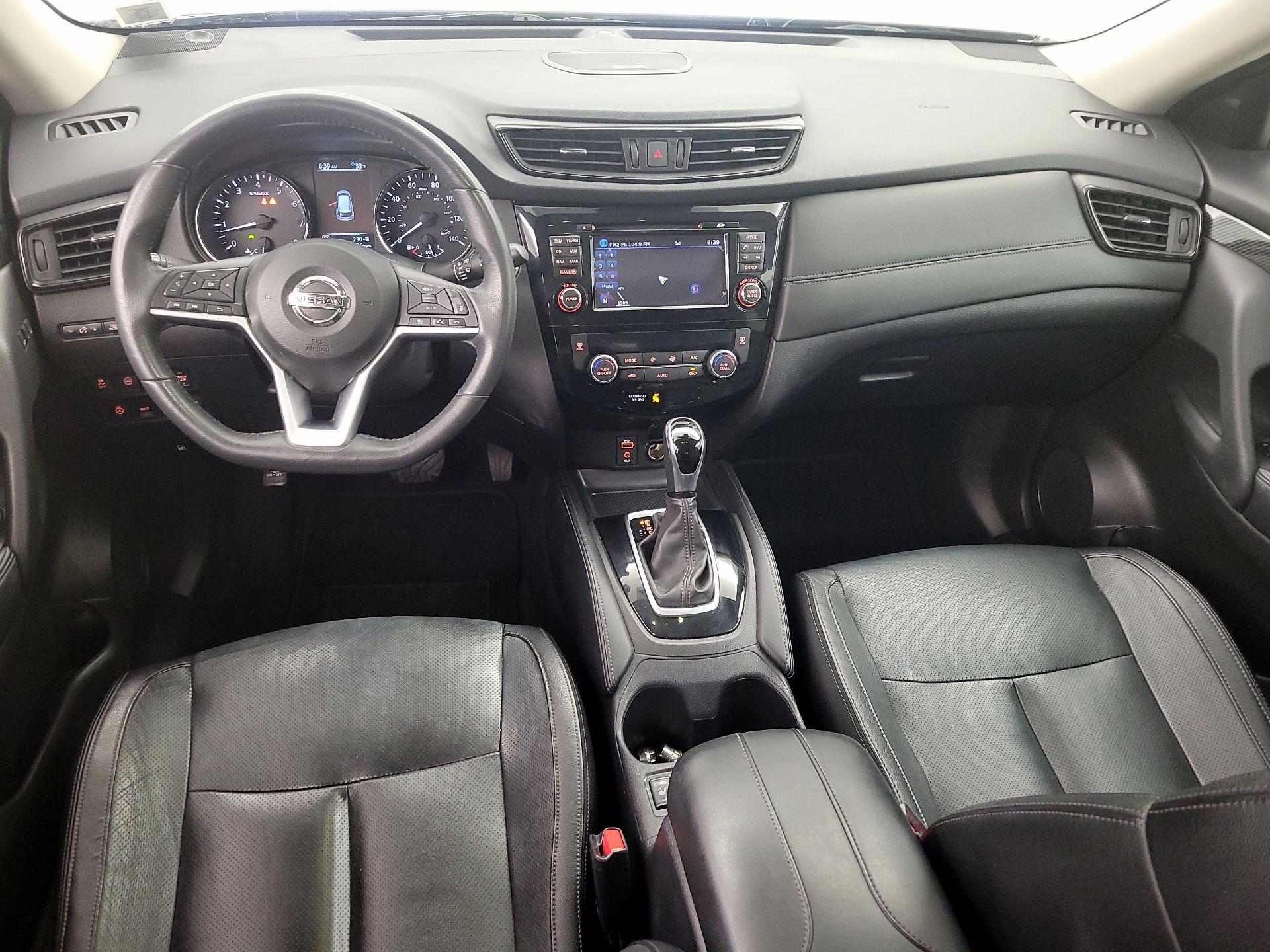 Thumbnail: 2017 Nissan Rogue - 9