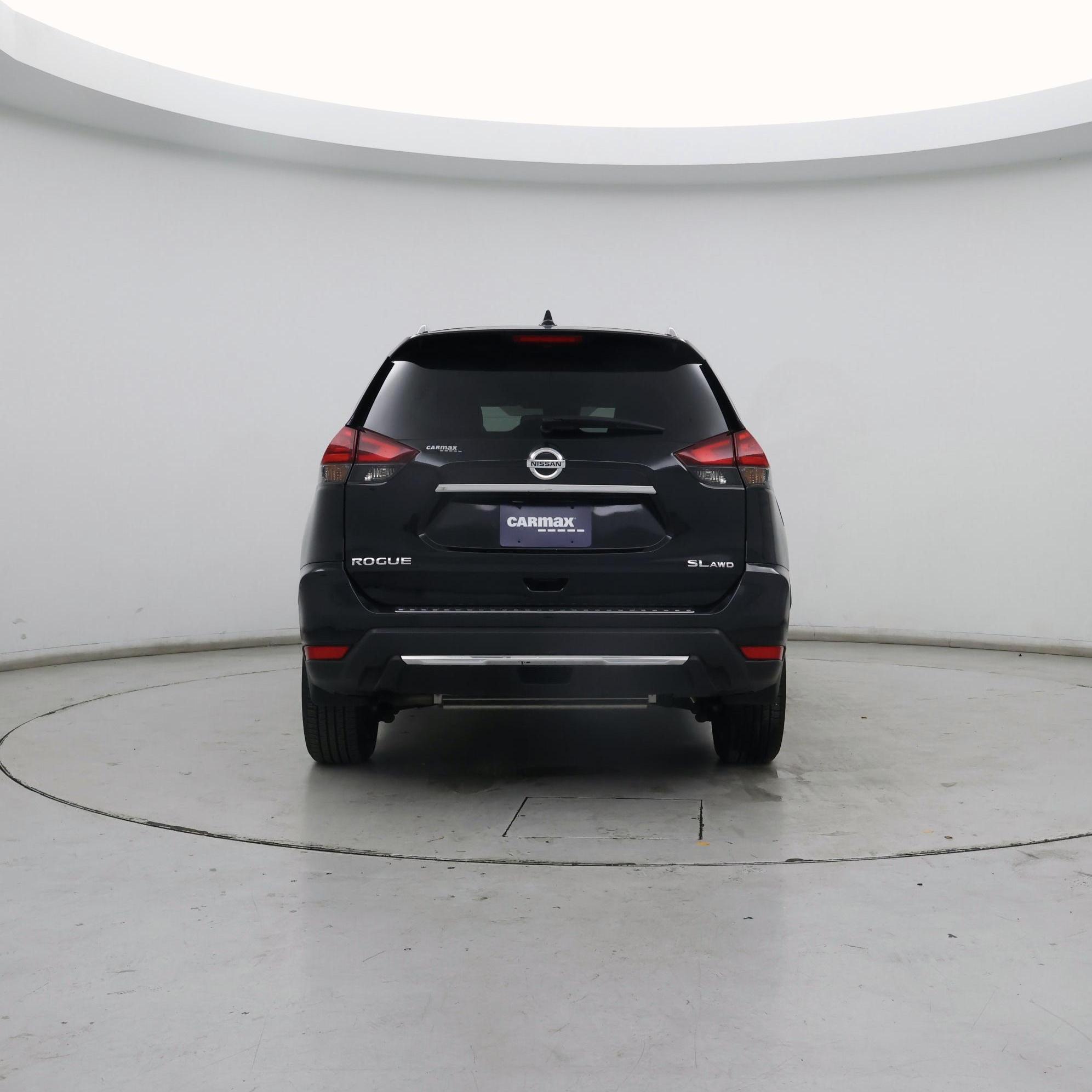 Thumbnail: 2017 Nissan Rogue - 6