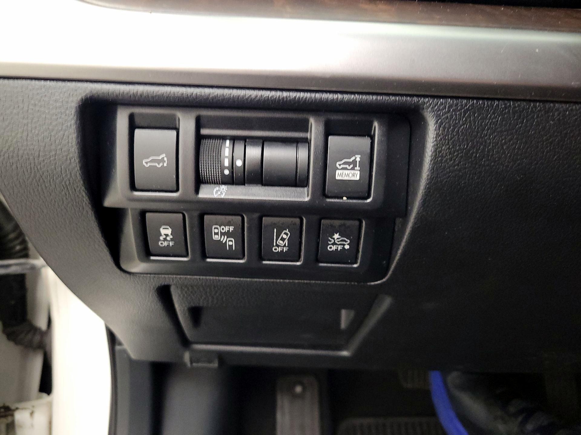 Thumbnail: 2018 Subaru Outback - 13