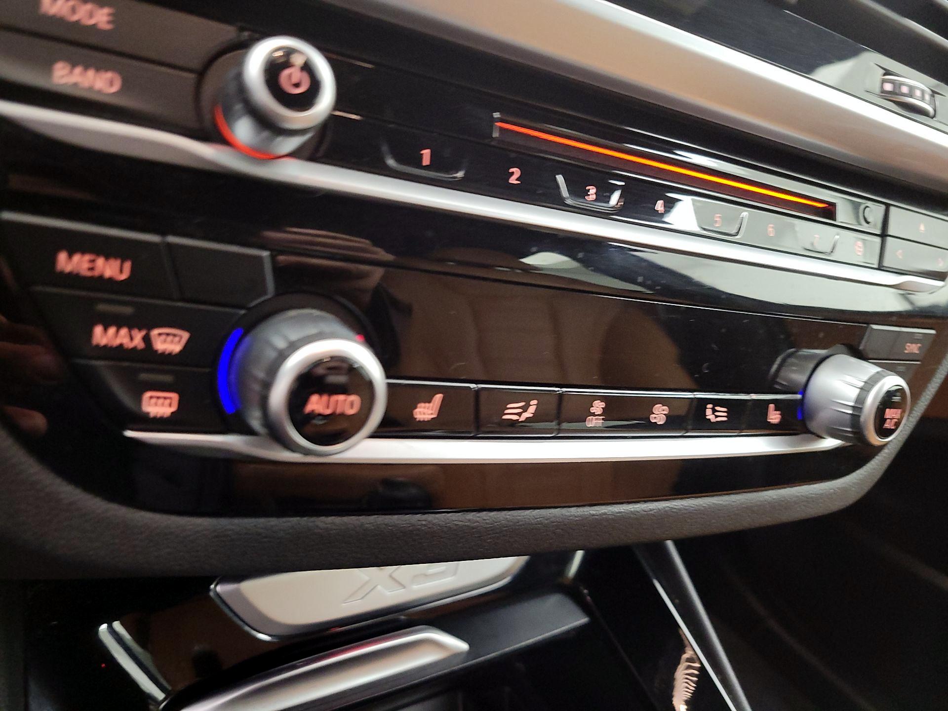 Thumbnail: 2018 BMW X3 - 17