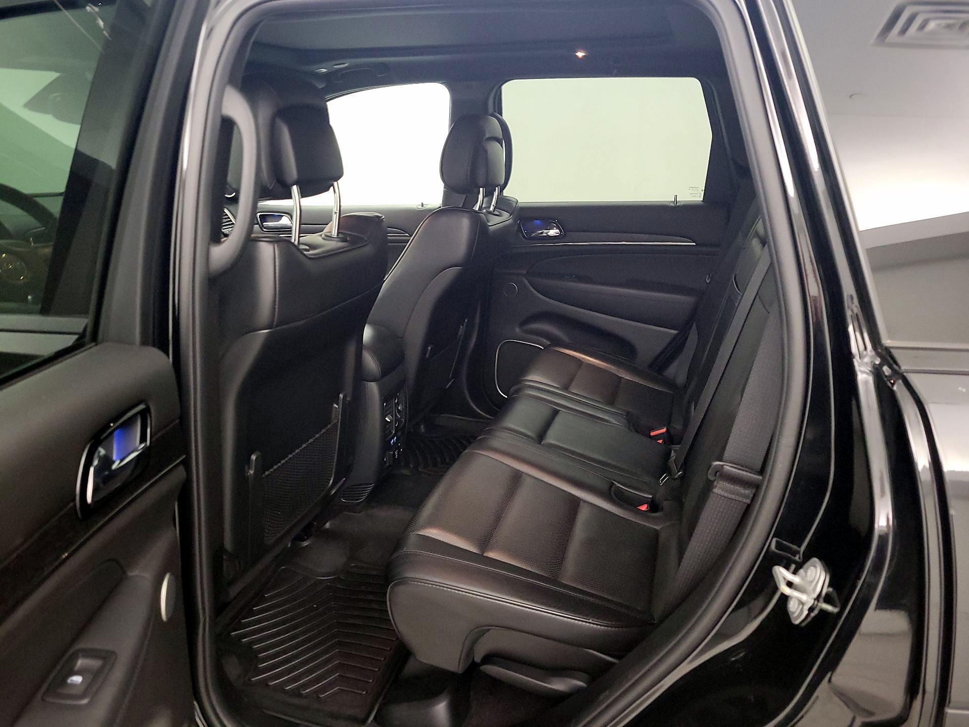 Thumbnail: 2019 Jeep Grand Cherokee - 20