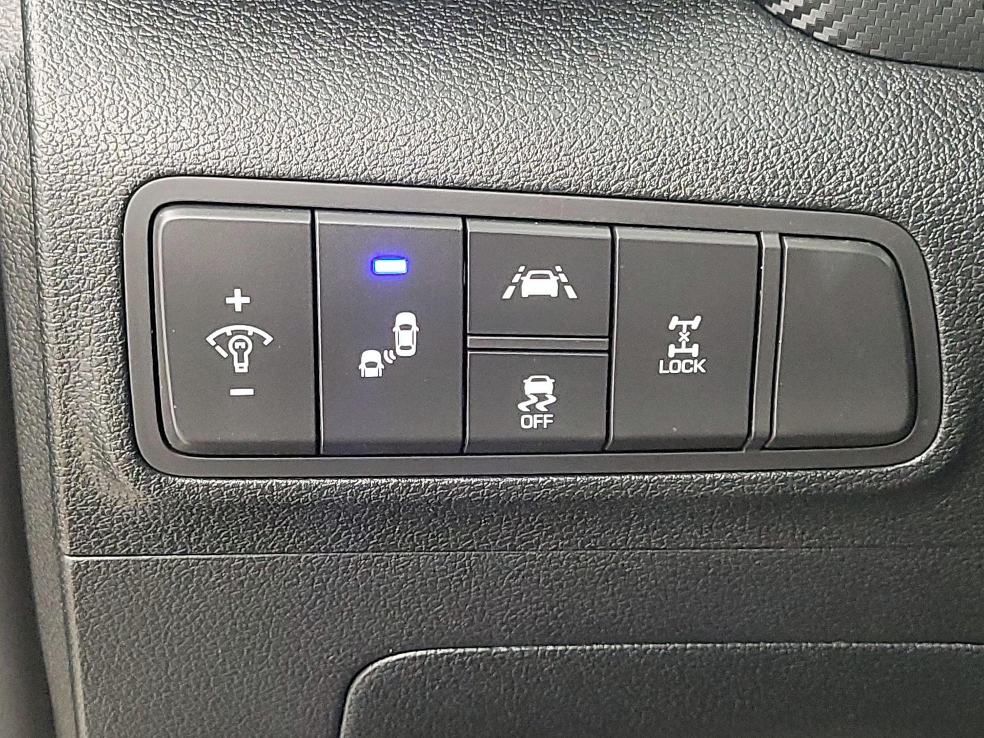 Thumbnail: 2021 Hyundai Tucson - 13