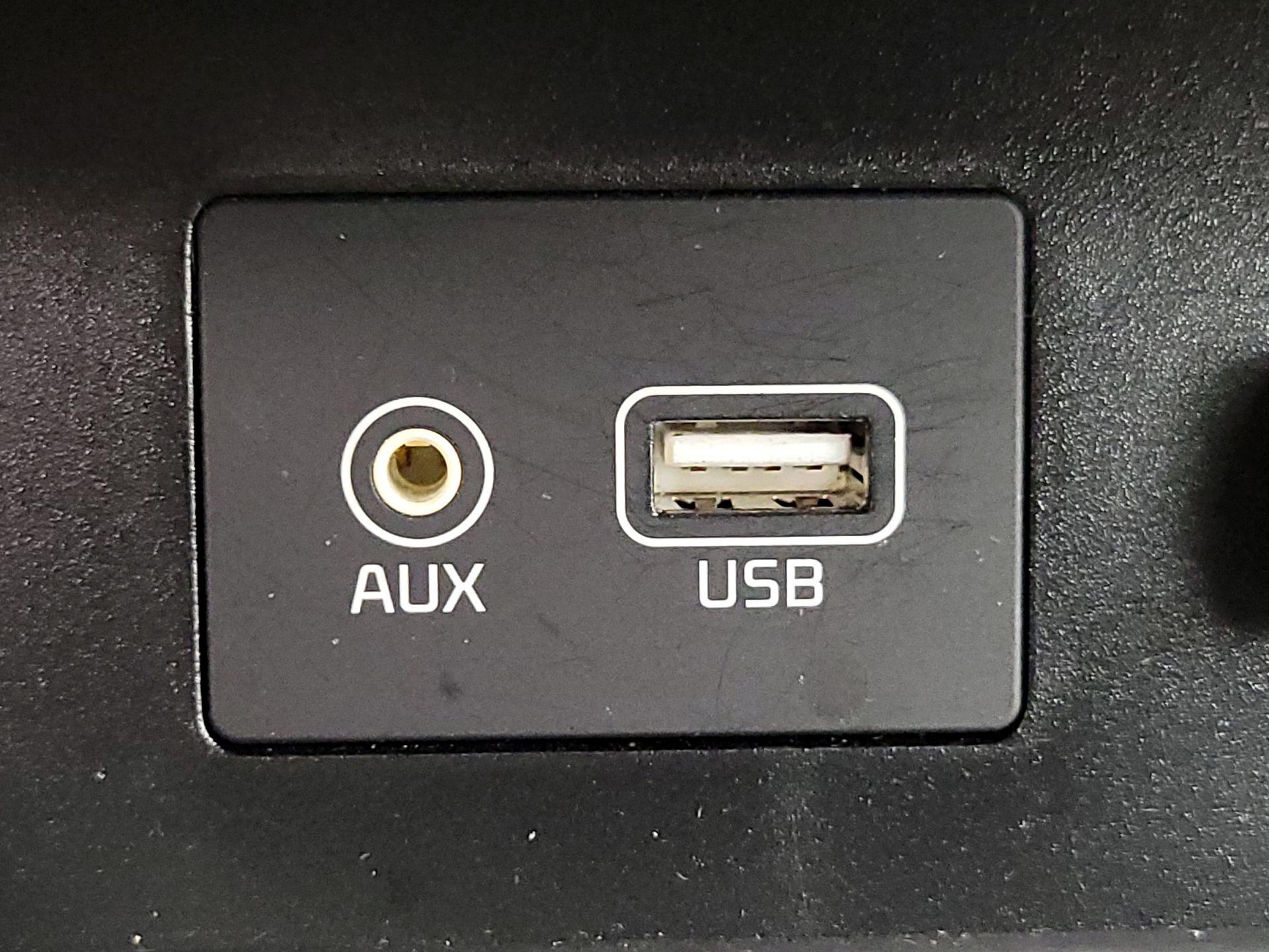 Thumbnail: 2020 Kia Sedona - 18