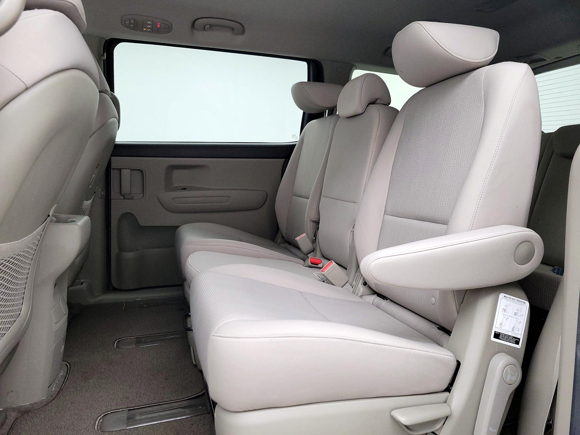 Thumbnail: 2020 Kia Sedona - 19