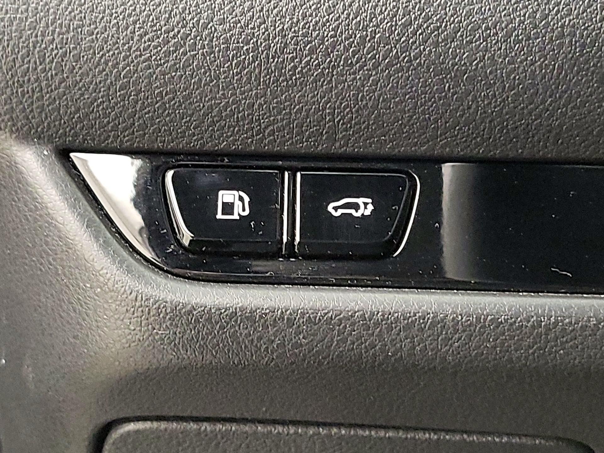 Thumbnail: 2022 Lexus NX - 13