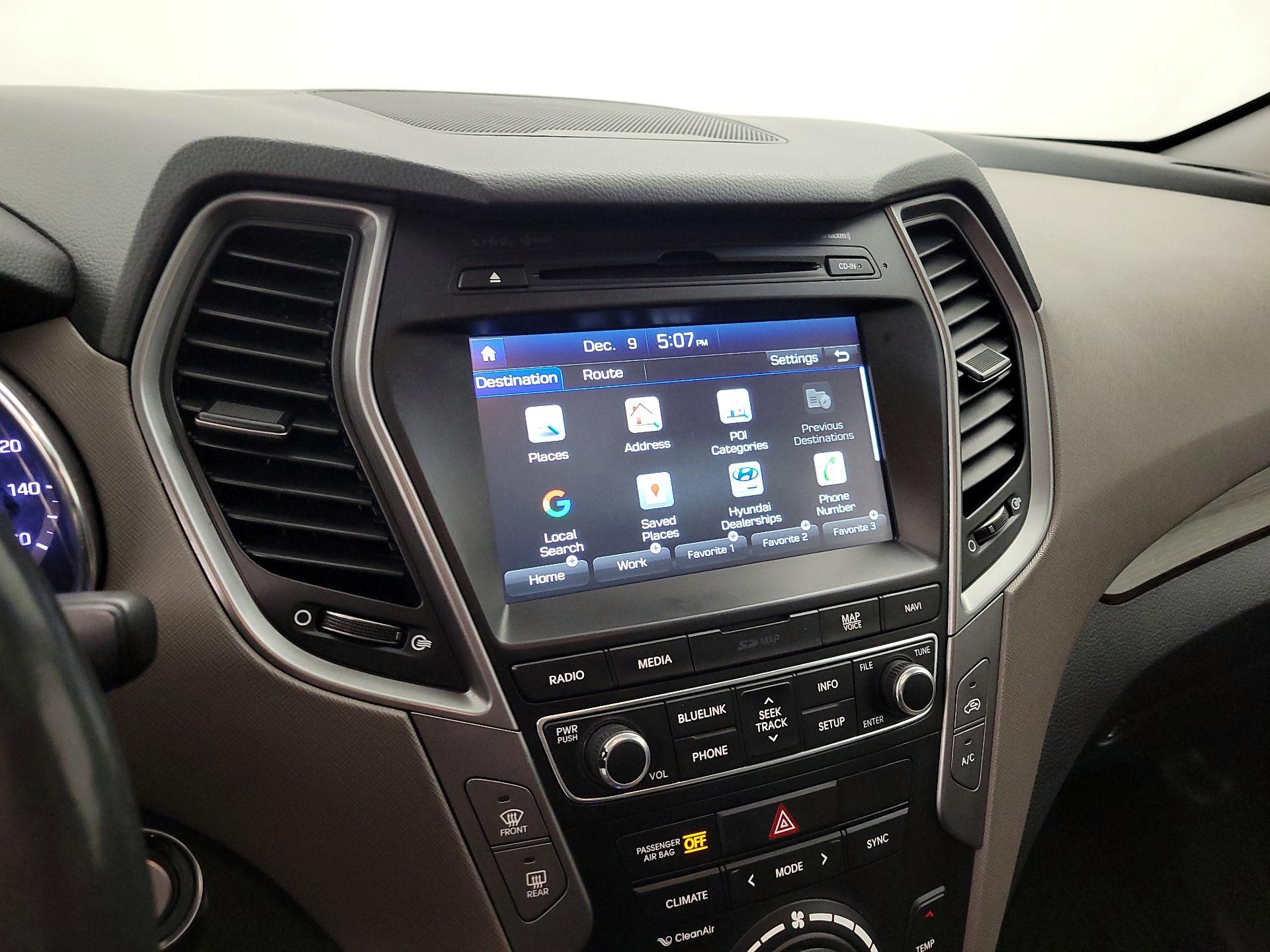 Thumbnail: 2017 Hyundai Santa Fe - 14