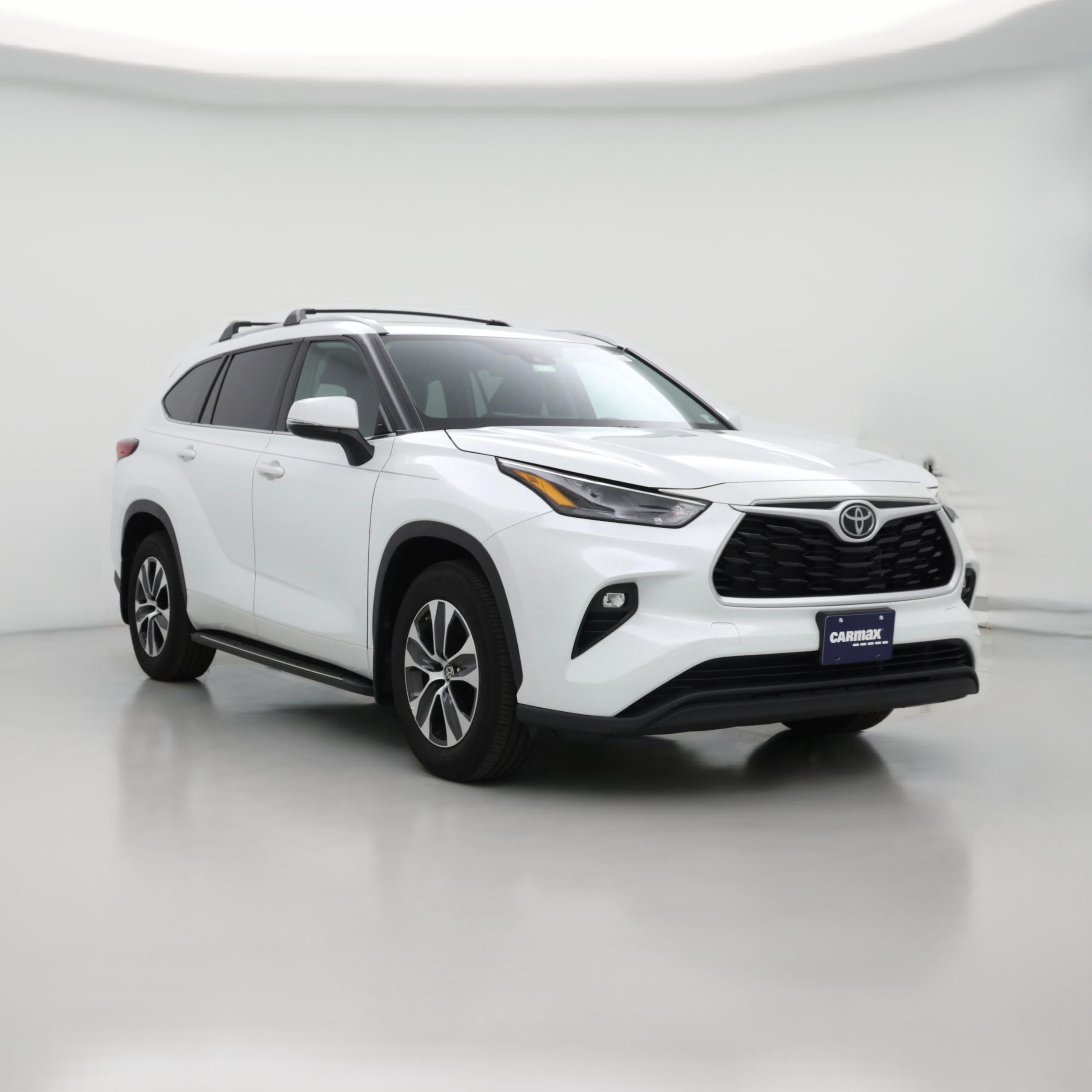 Thumbnail: 2022 Toyota Highlander - 1