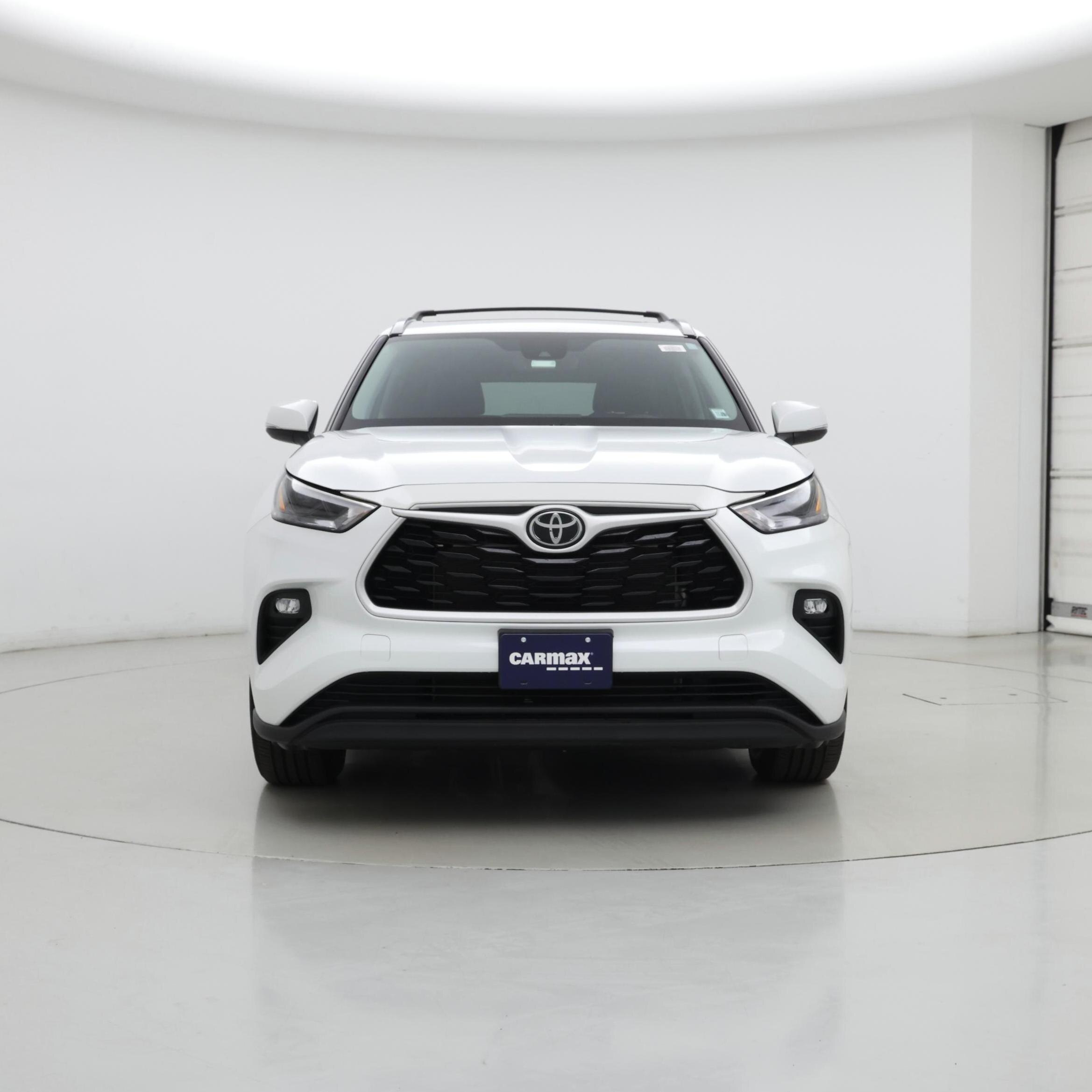 Thumbnail: 2022 Toyota Highlander - 5