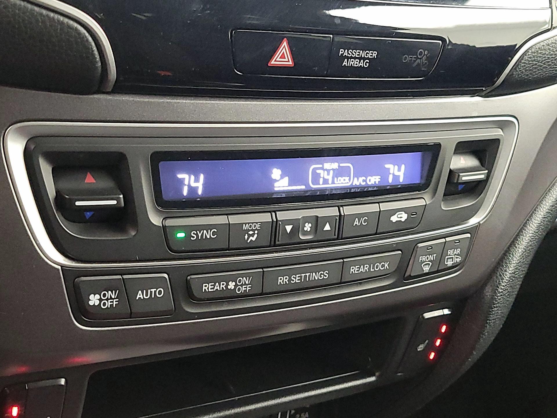 Thumbnail: 2022 Honda Pilot - 16