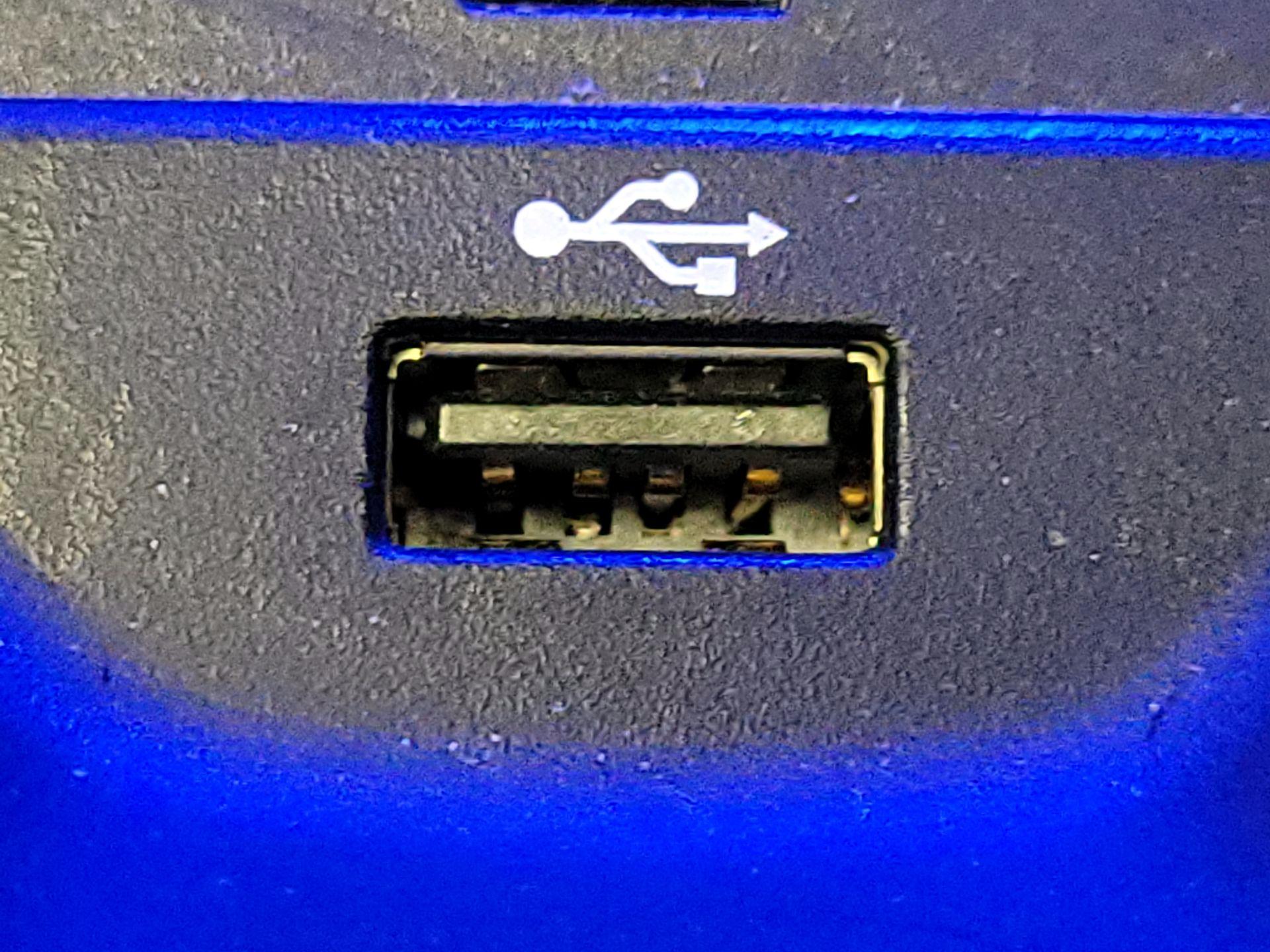 Thumbnail: 2021 BMW 5 Series - 19