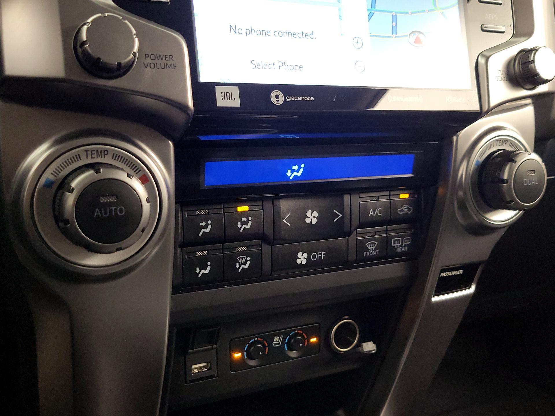 Thumbnail: 2023 Toyota 4Runner - 17