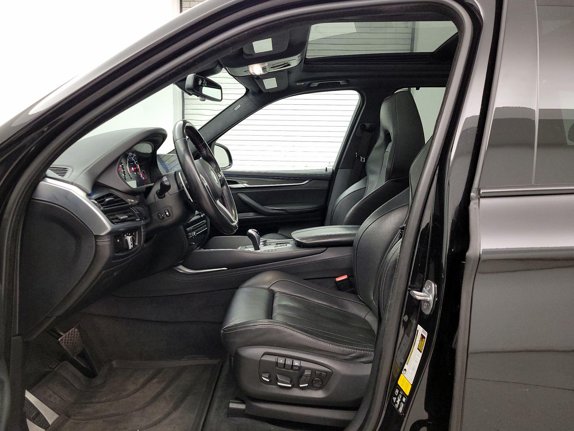 Thumbnail: 2017 BMW X5 - 11