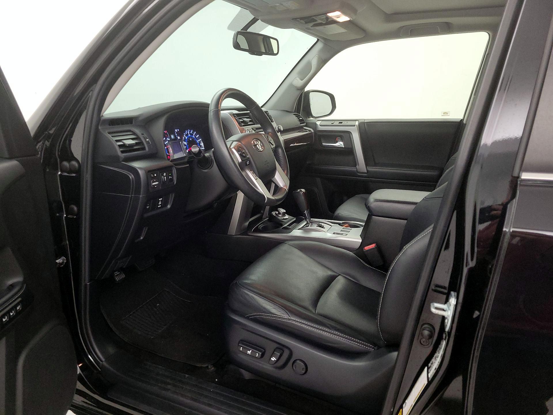 Thumbnail: 2018 Toyota 4Runner - 11