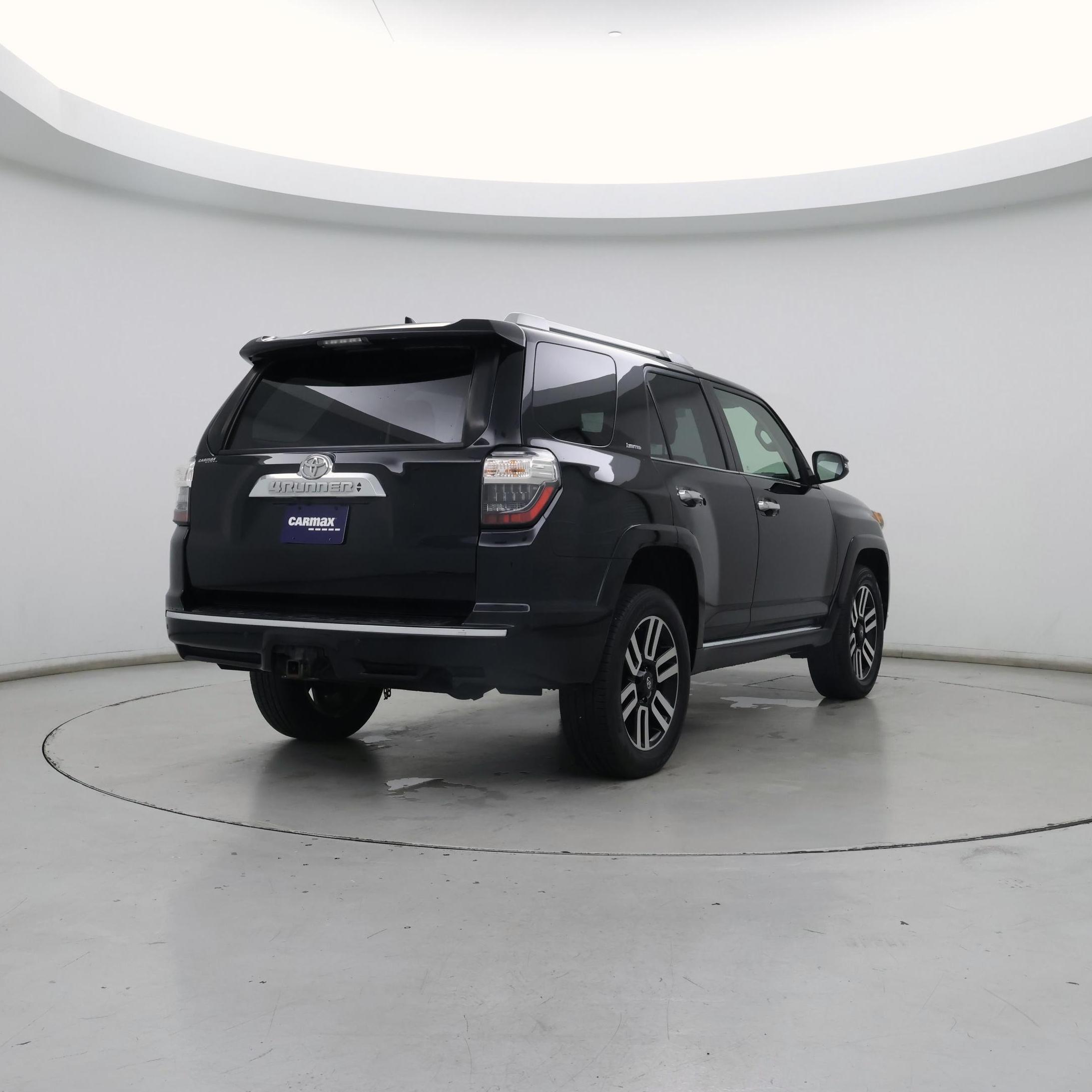 Thumbnail: 2018 Toyota 4Runner - 8