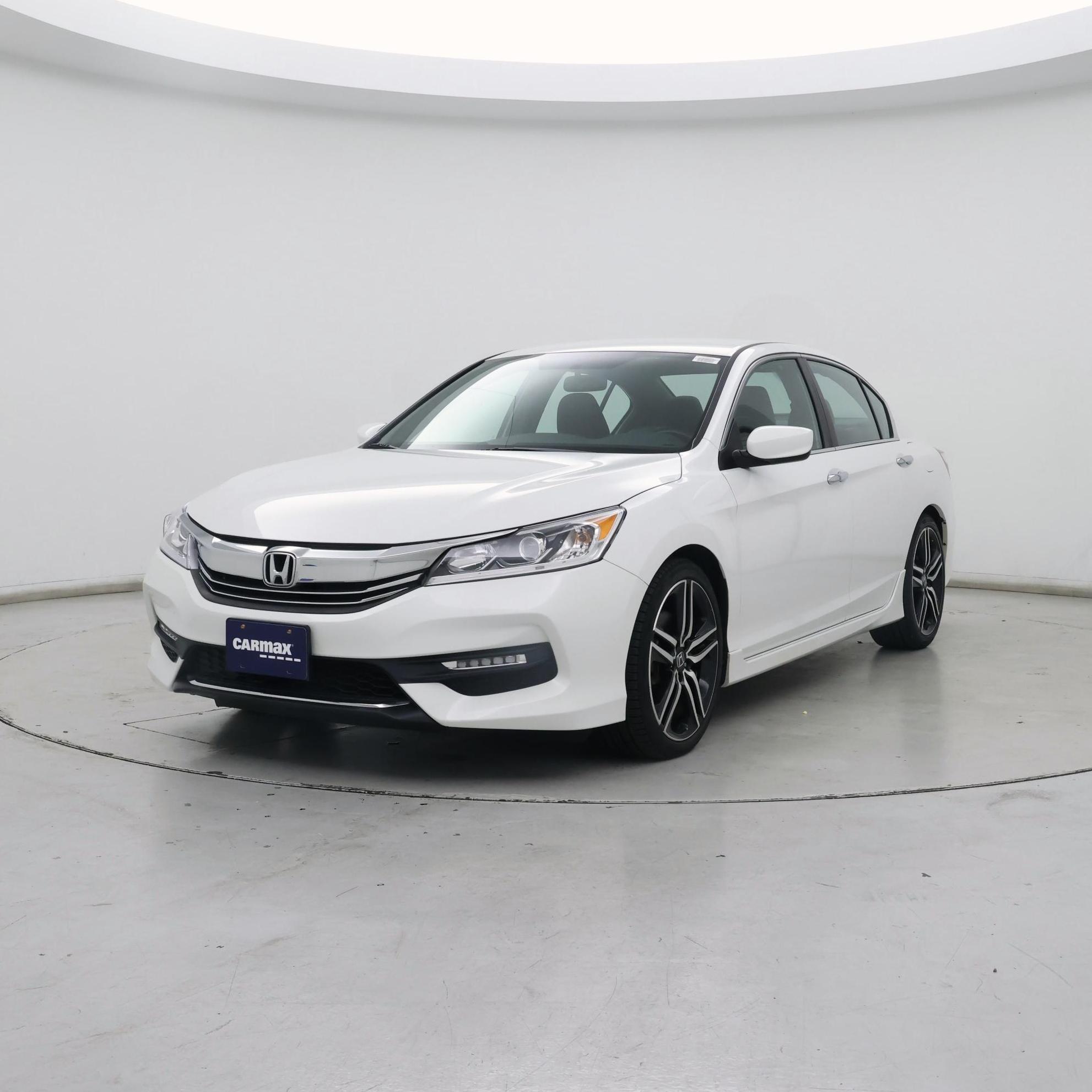 Thumbnail: 2017 Honda Accord - 4