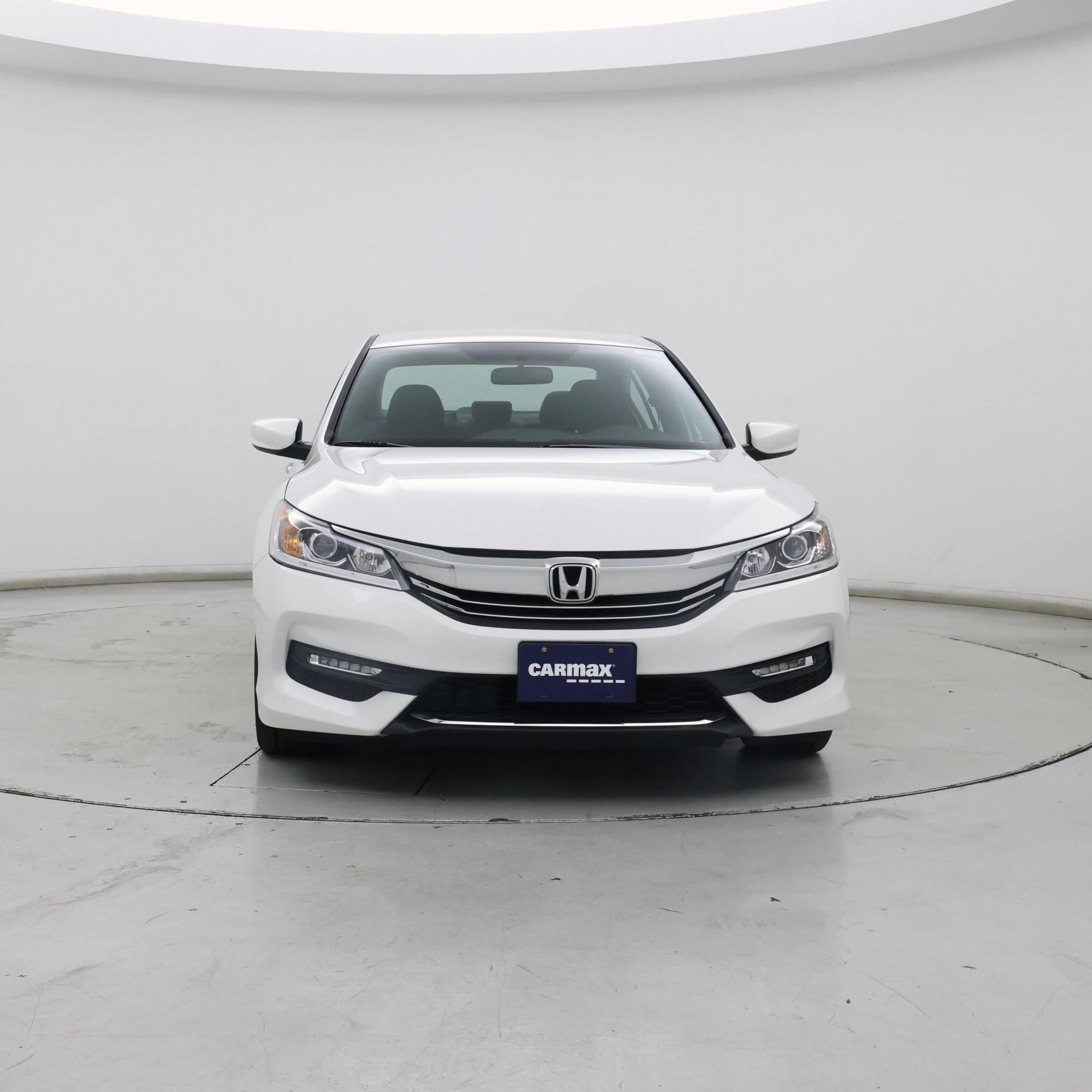 Thumbnail: 2017 Honda Accord - 5