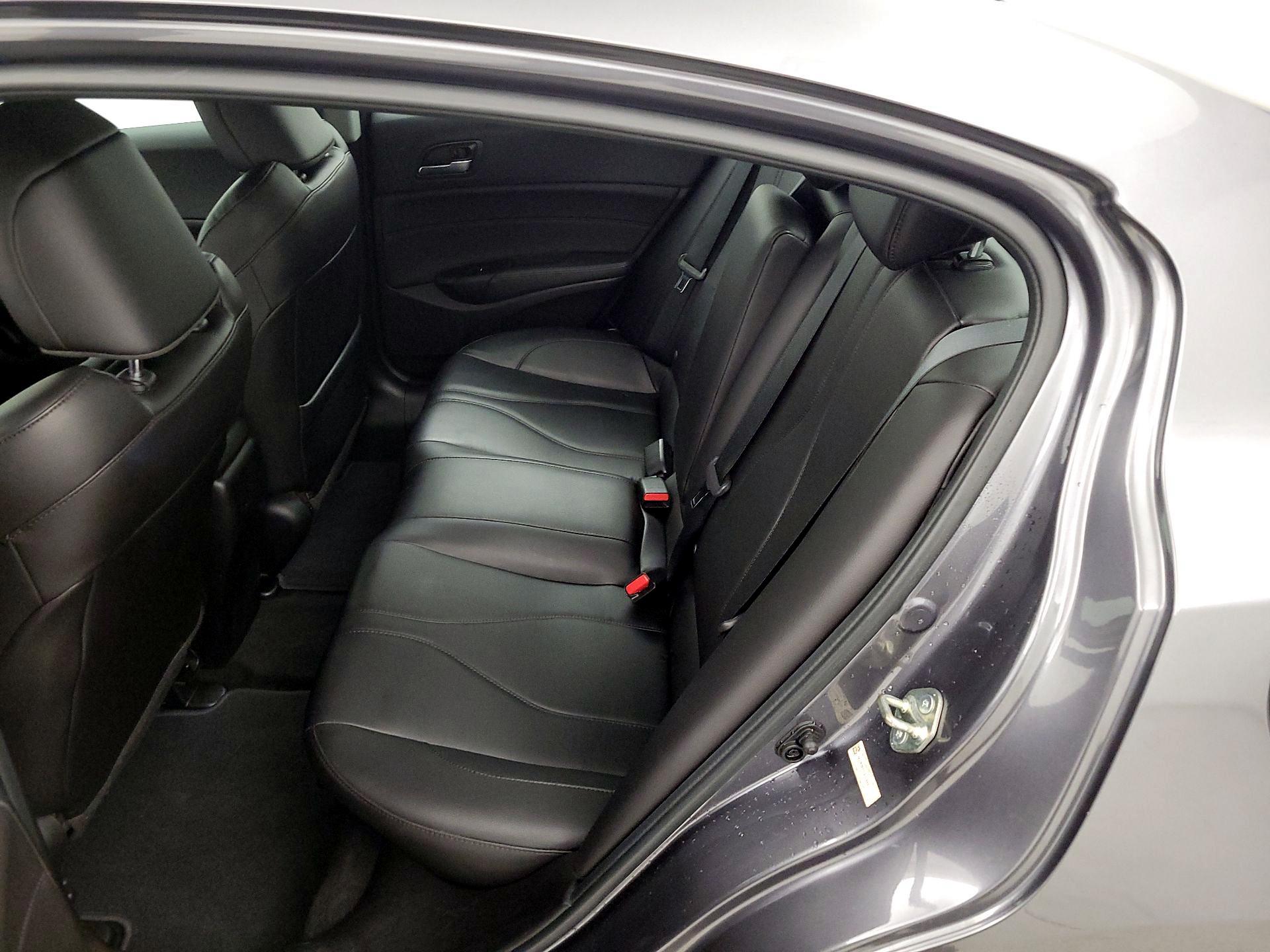 Thumbnail: 2020 Acura ILX - 20