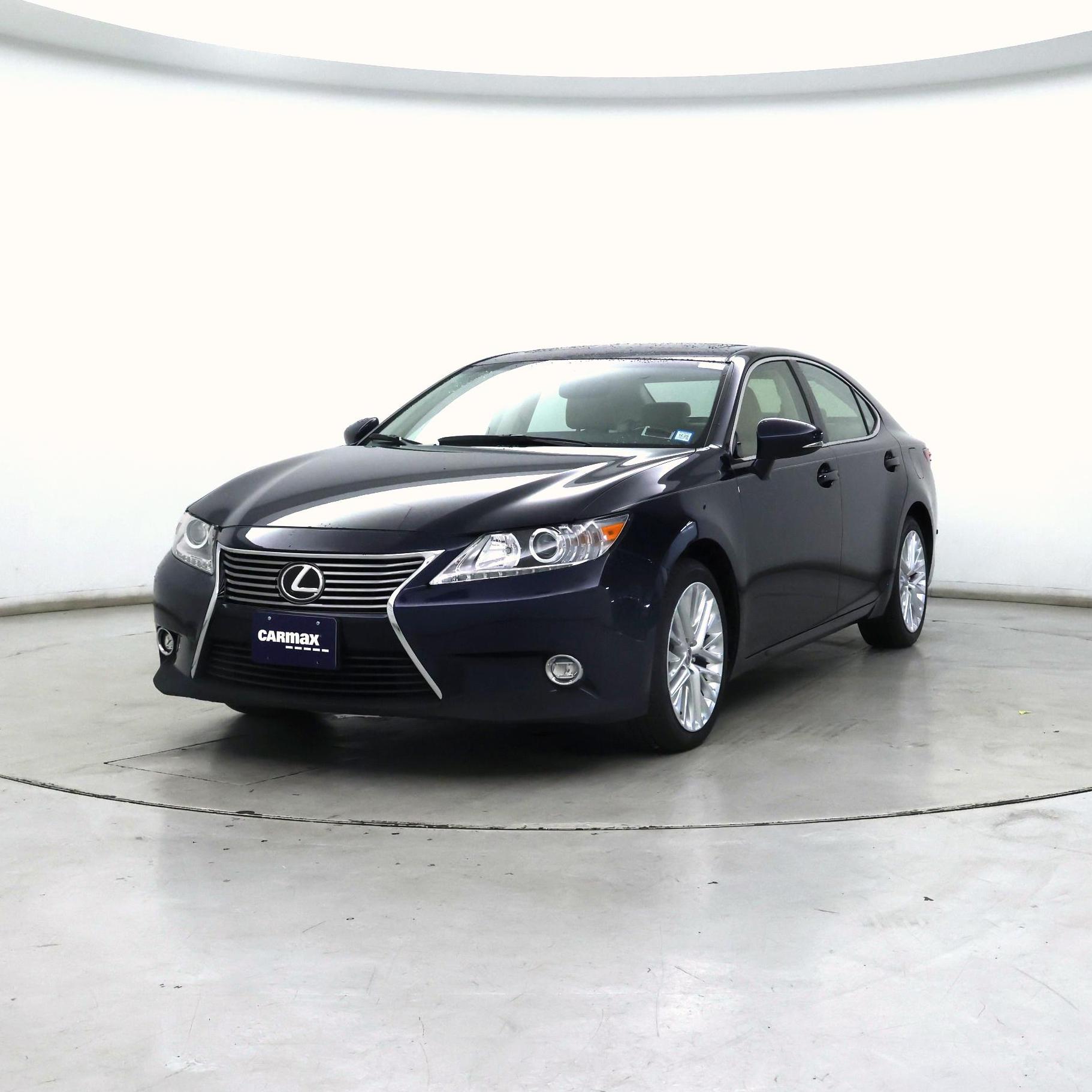 Thumbnail: 2015 Lexus ES - 4