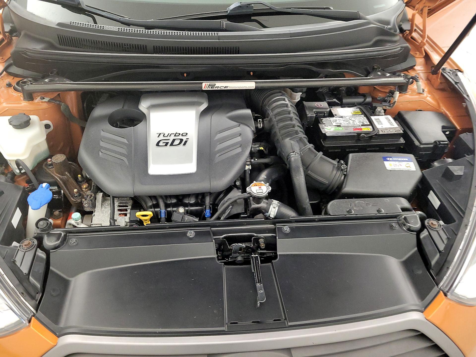 Thumbnail: 2016 Hyundai Veloster - 20