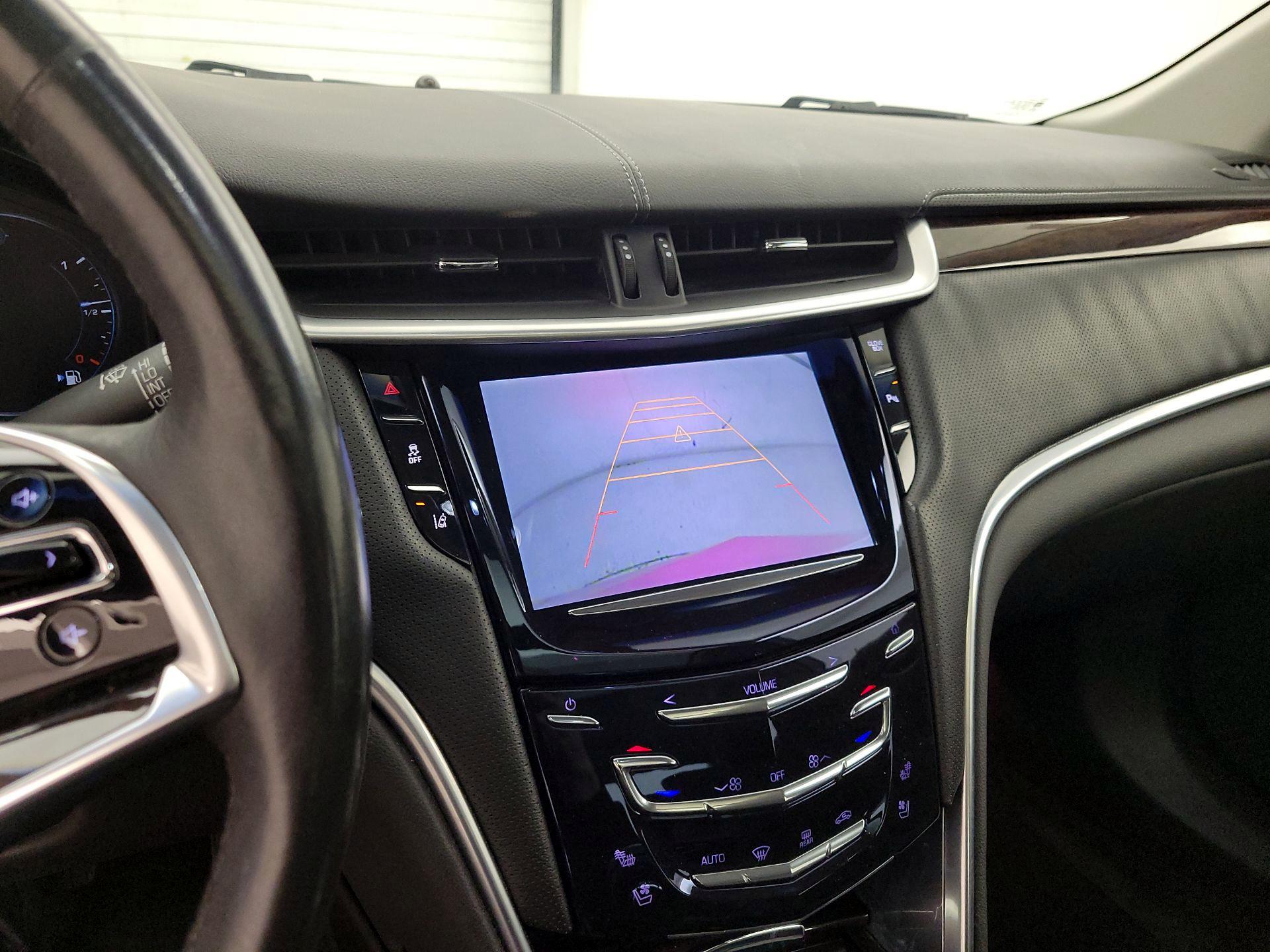 Thumbnail: 2015 Cadillac XTS - 14