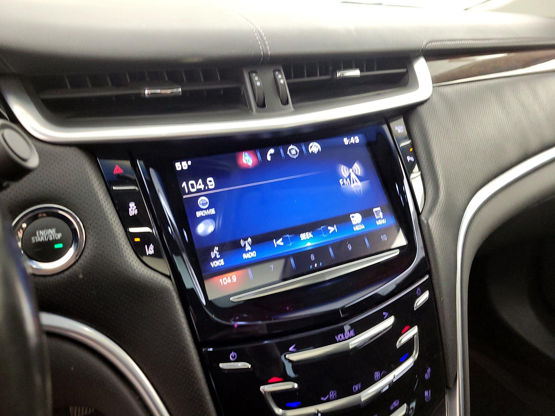 Thumbnail: 2015 Cadillac XTS - 15