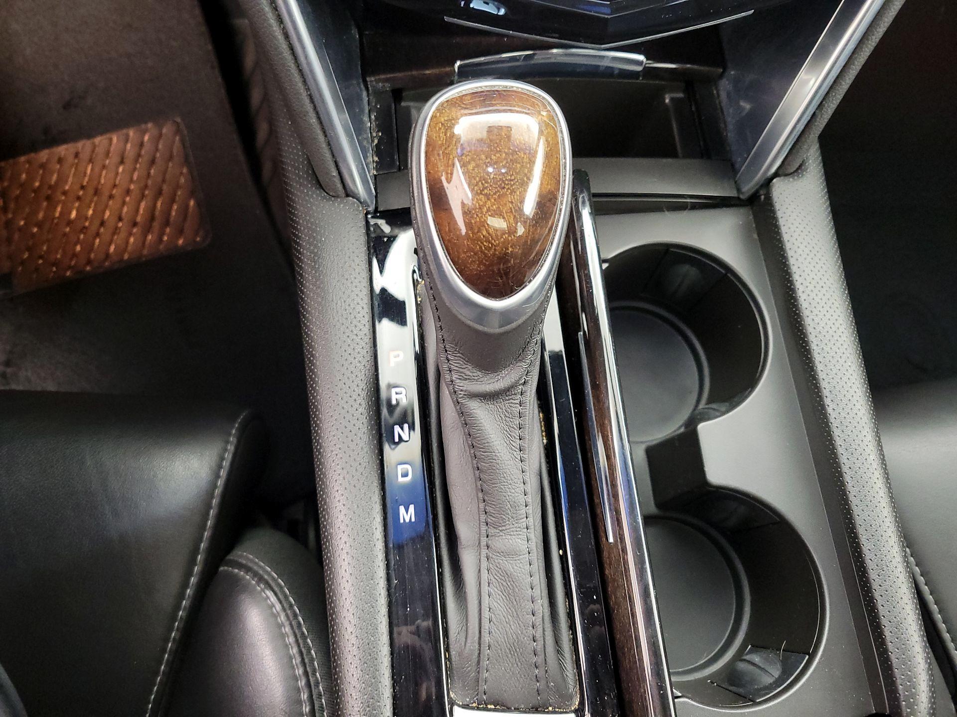 Thumbnail: 2015 Cadillac XTS - 17