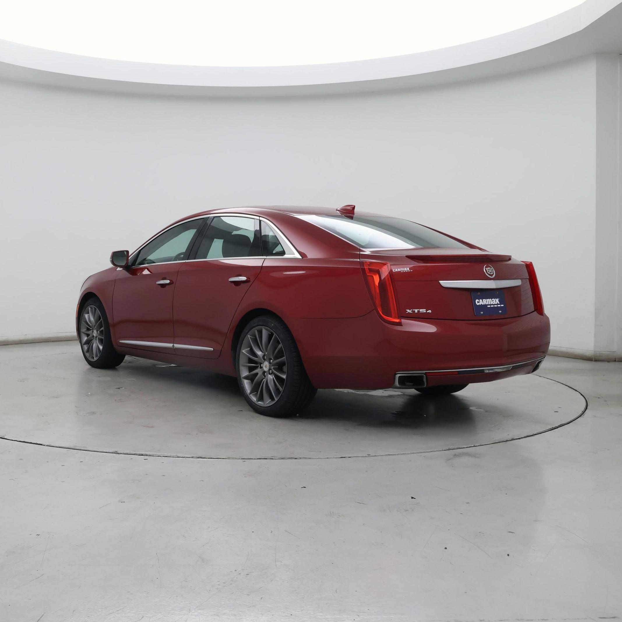 Thumbnail: 2015 Cadillac XTS - 2
