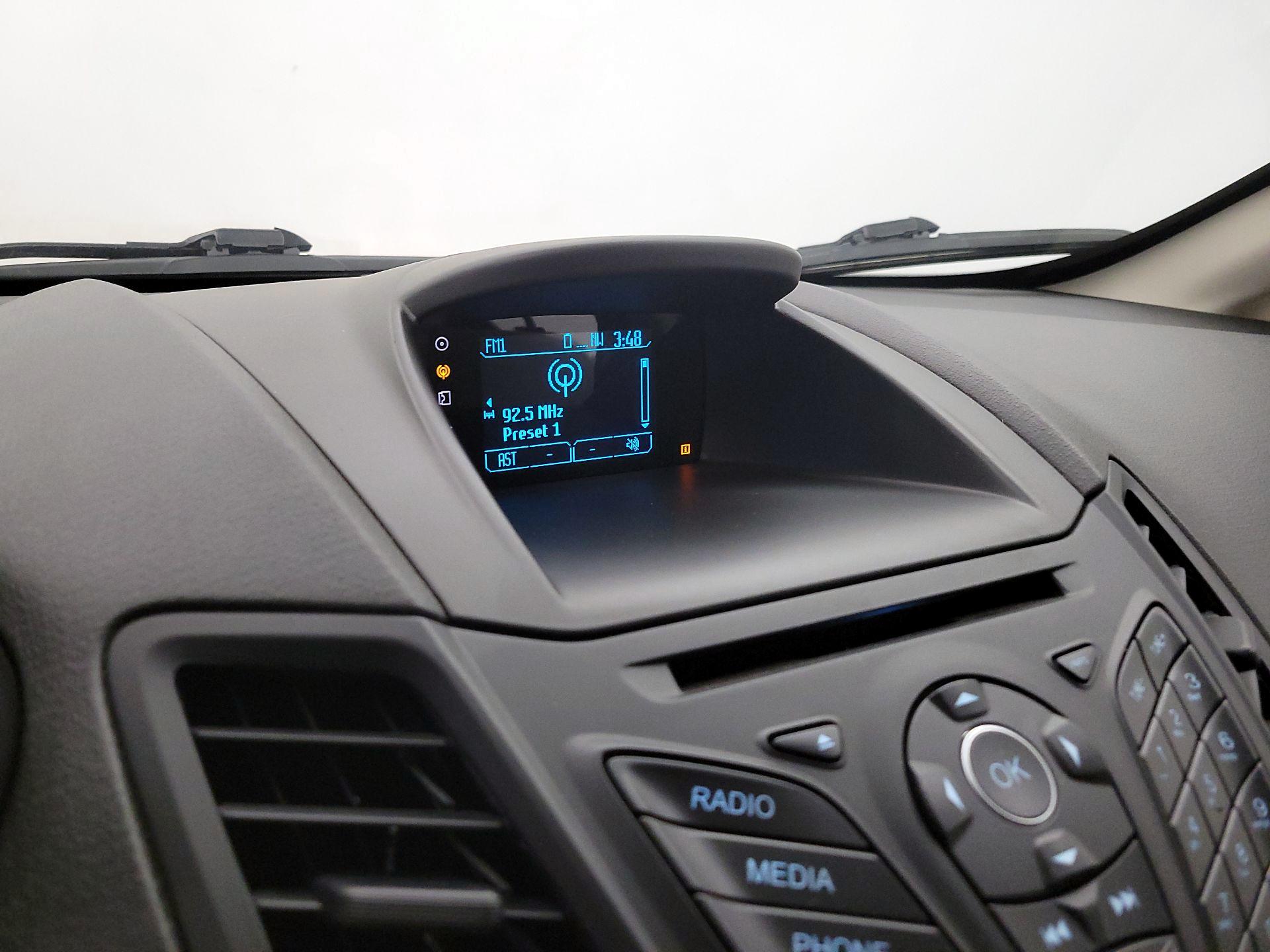 Thumbnail: 2016 Ford Fiesta - 14