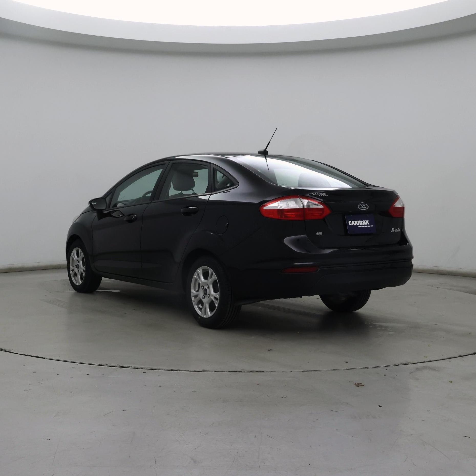 Thumbnail: 2016 Ford Fiesta - 2