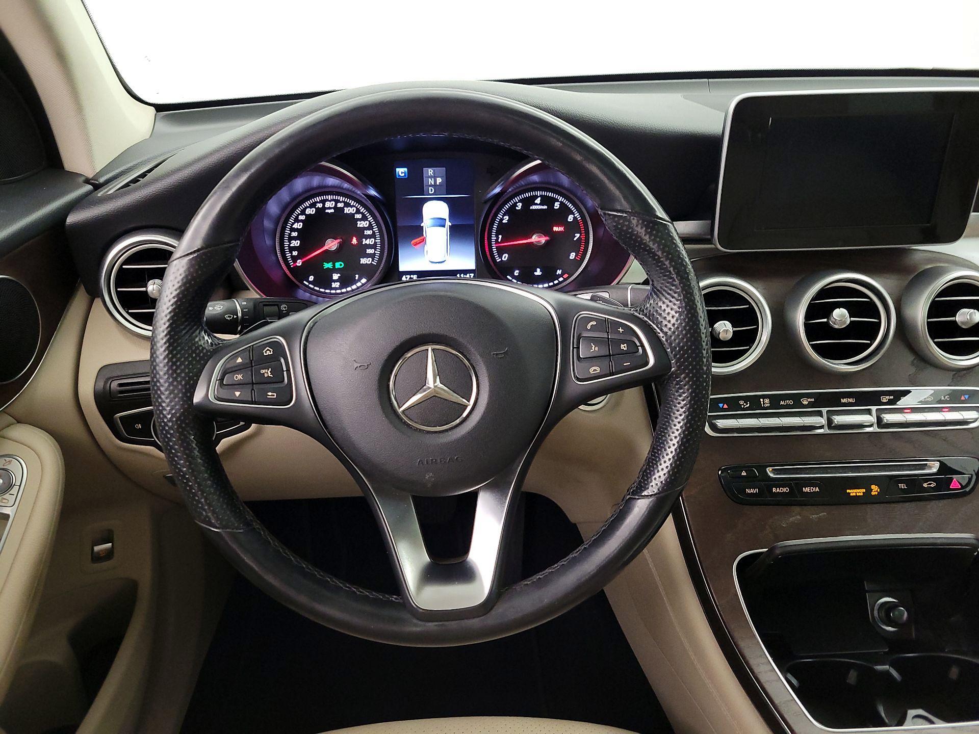 Thumbnail: 2019 Mercedes-Benz GLC - 10