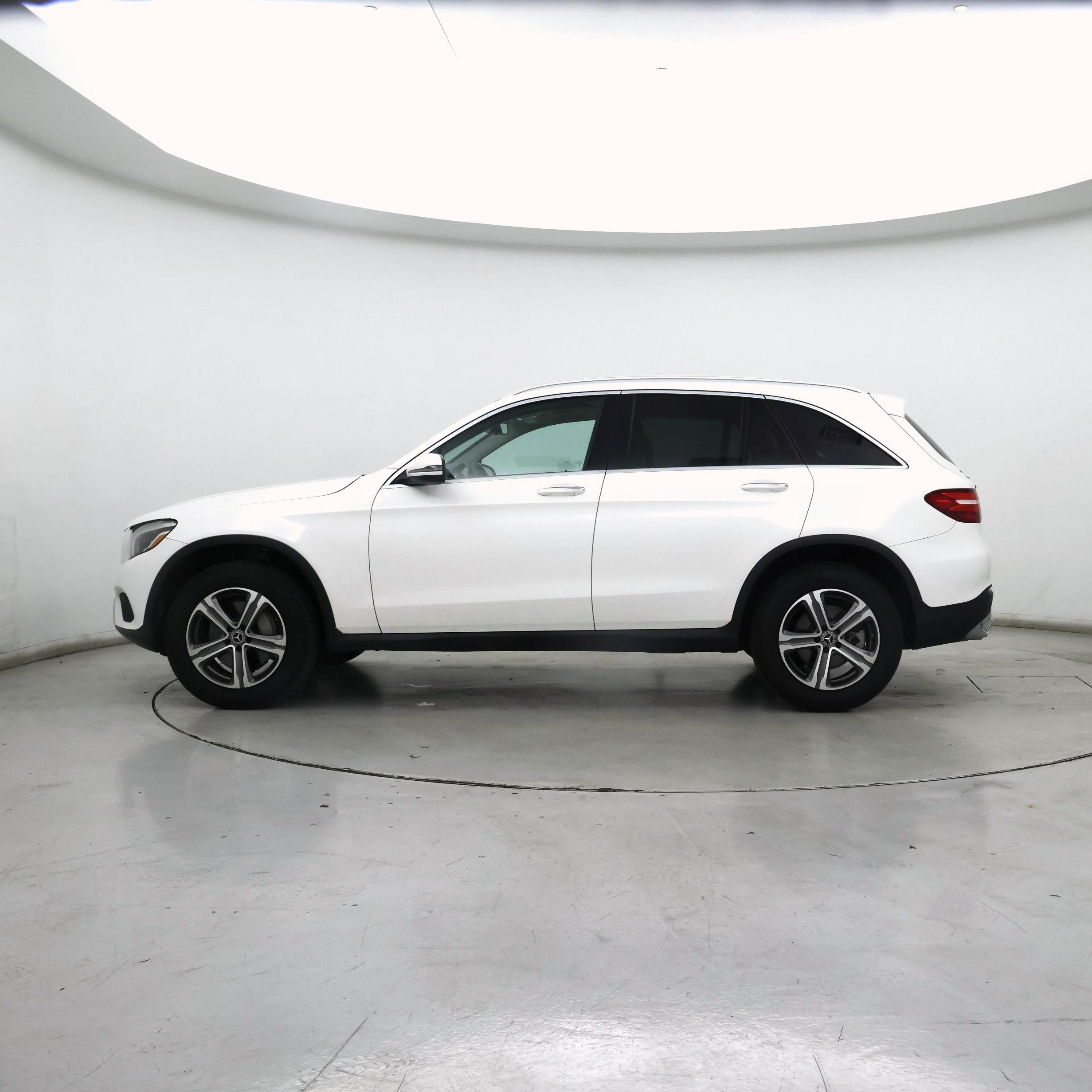 Thumbnail: 2019 Mercedes-Benz GLC - 3