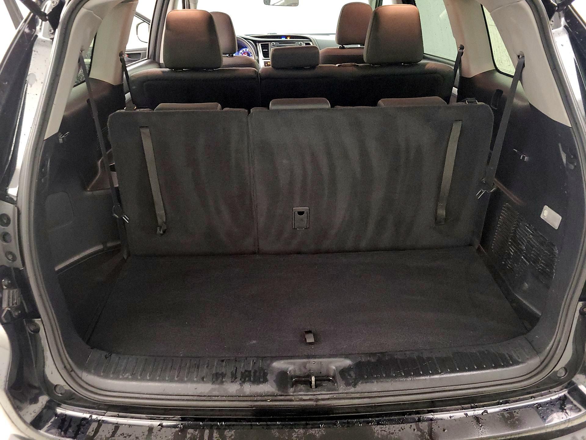 Thumbnail: 2015 Toyota Highlander - 20