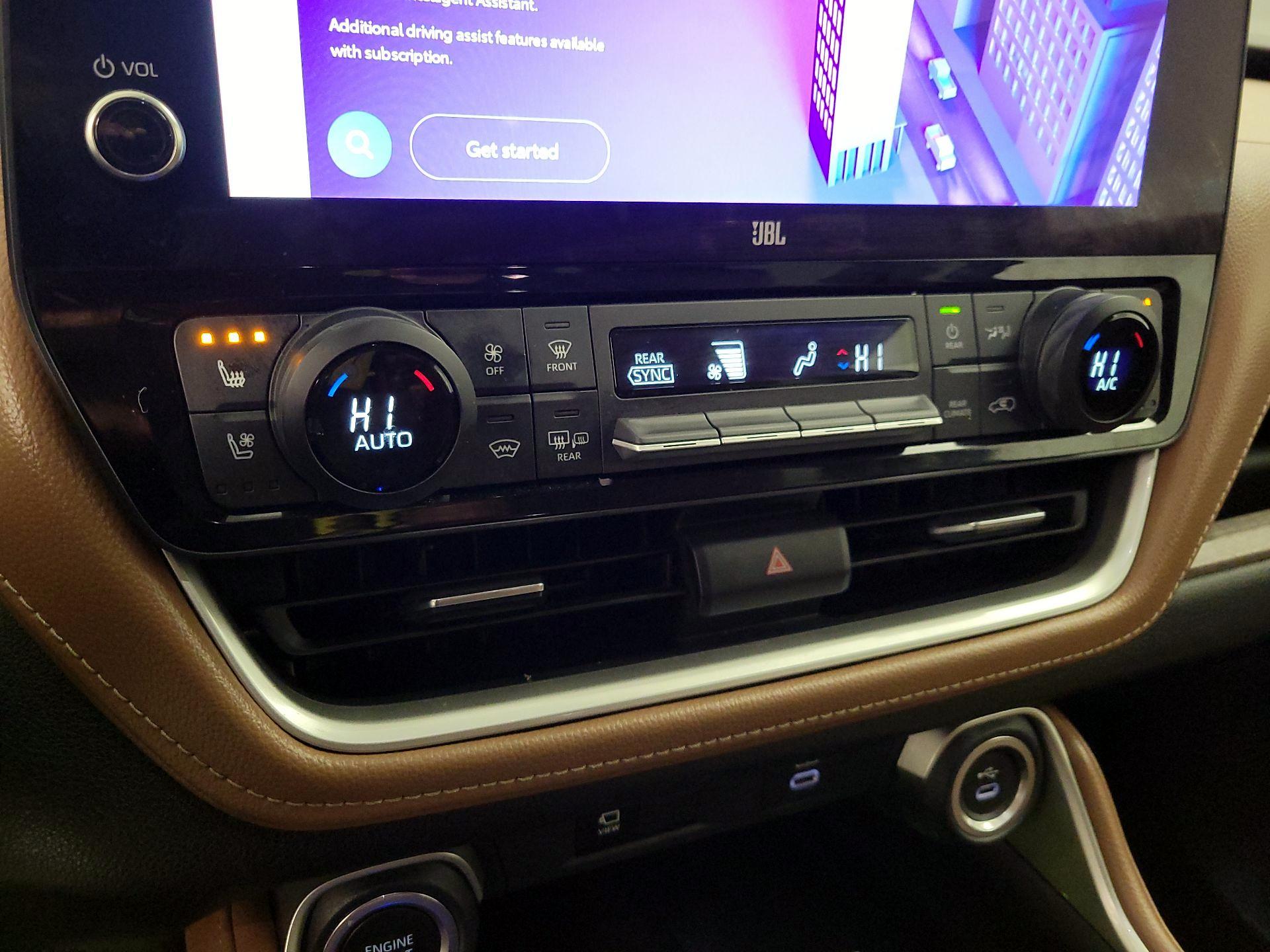 Thumbnail: 2024 Toyota Grand Highlander - 16