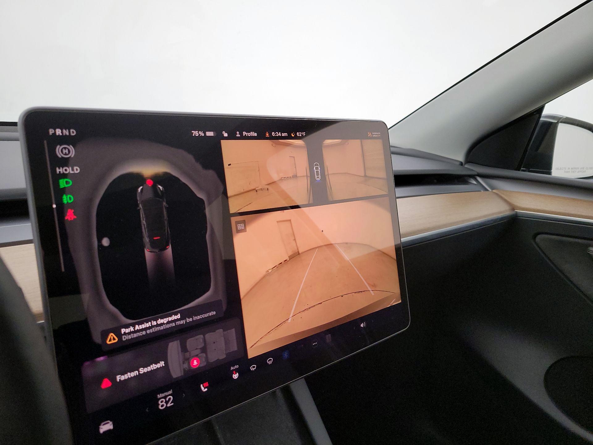 Thumbnail: 2023 Tesla Model Y - 14