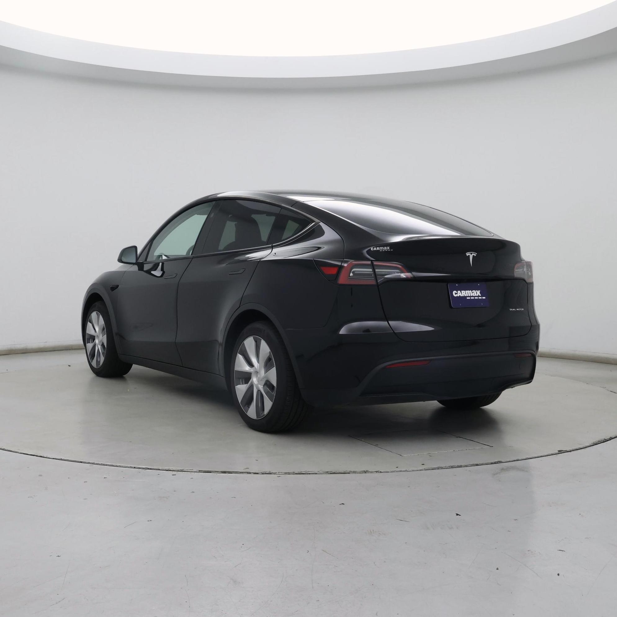 Thumbnail: 2023 Tesla Model Y - 2