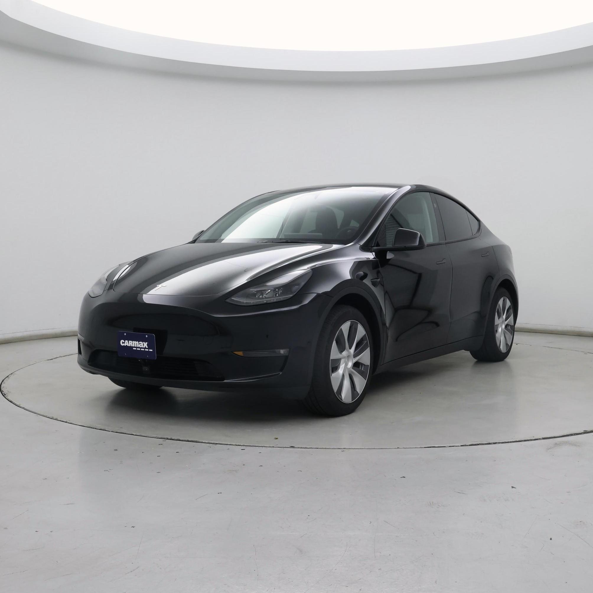 Thumbnail: 2023 Tesla Model Y - 4