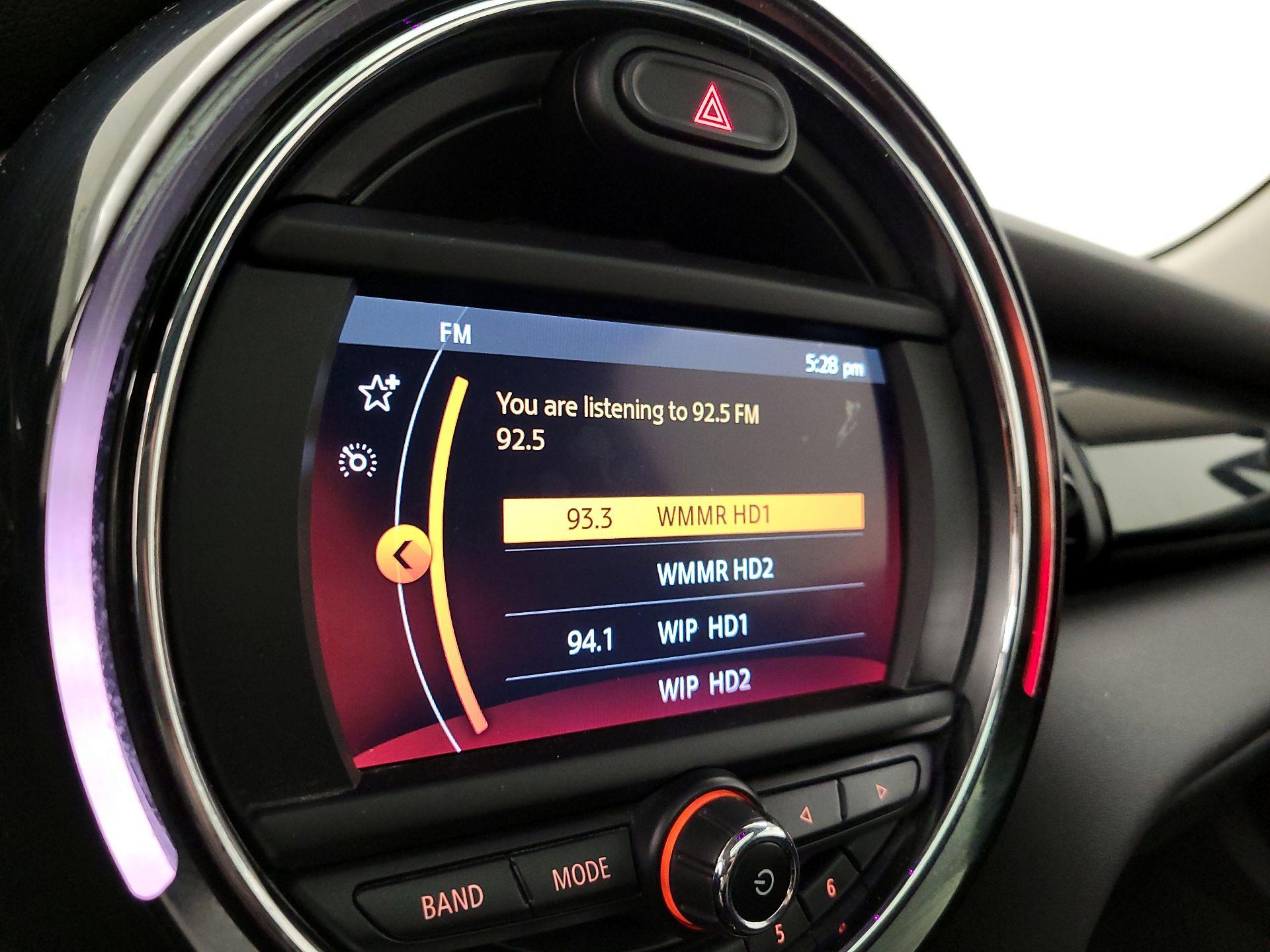 Thumbnail: 2019 MINI Cooper Hardtop - 15