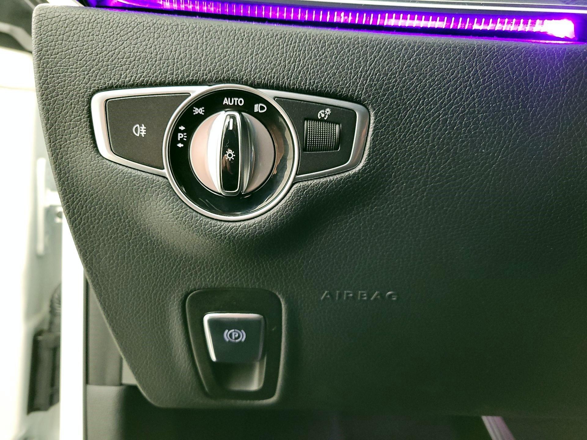 Thumbnail: 2018 Mercedes-Benz E-Class - 13