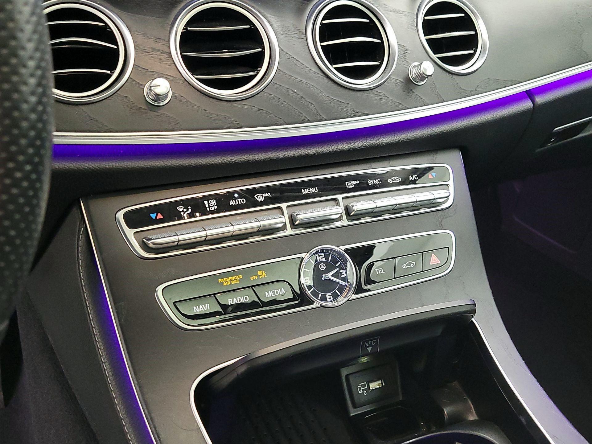 Thumbnail: 2018 Mercedes-Benz E-Class - 16