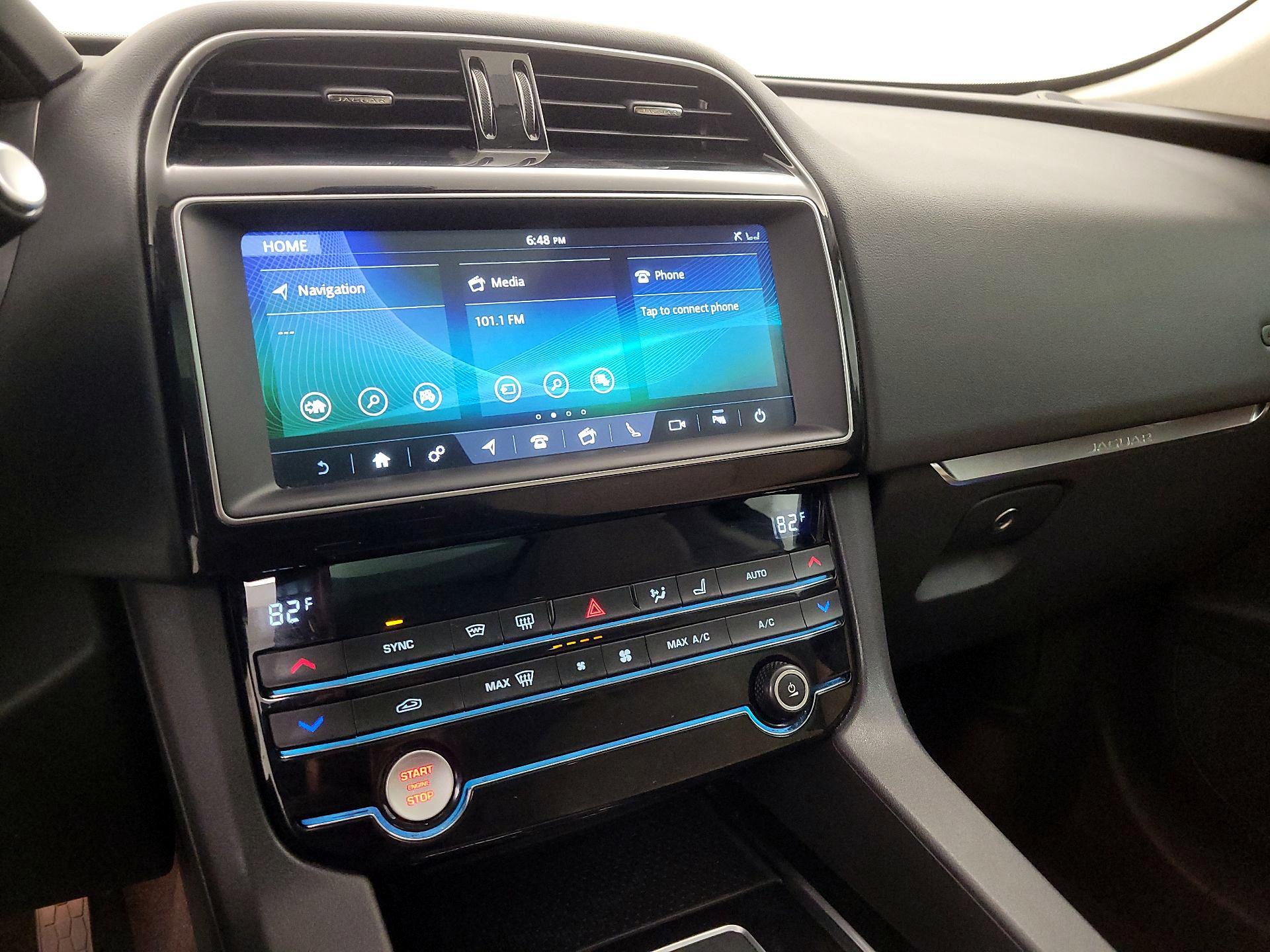 Thumbnail: 2020 Jaguar F-Pace - 14