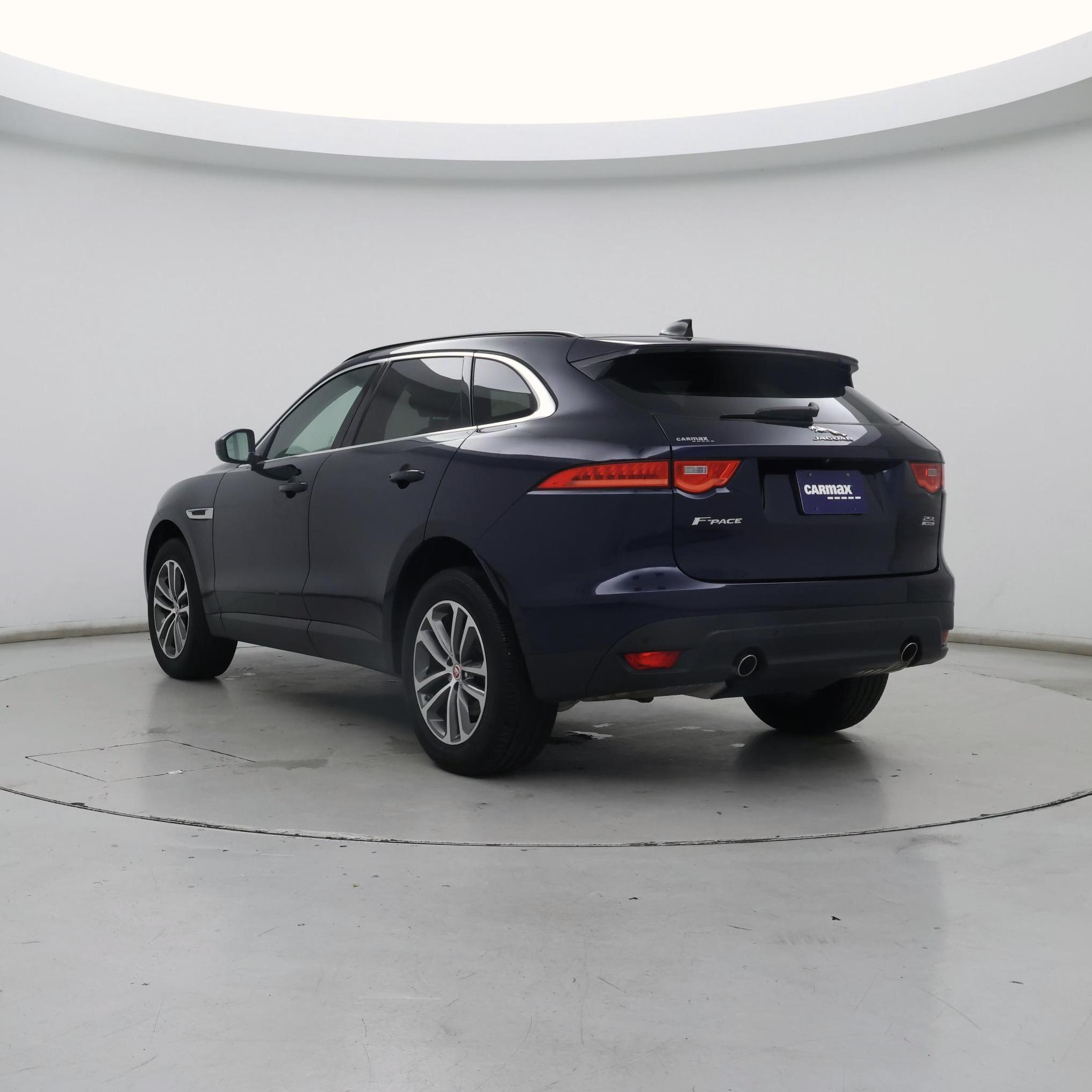 Thumbnail: 2020 Jaguar F-Pace - 2