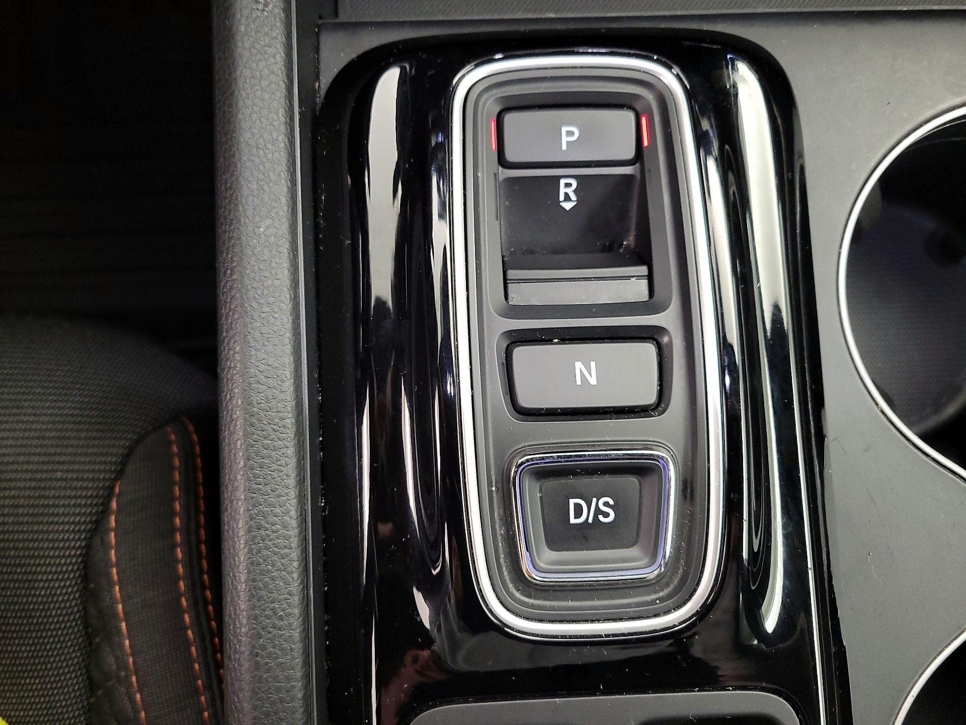 Thumbnail: 2023 Honda Pilot - 16