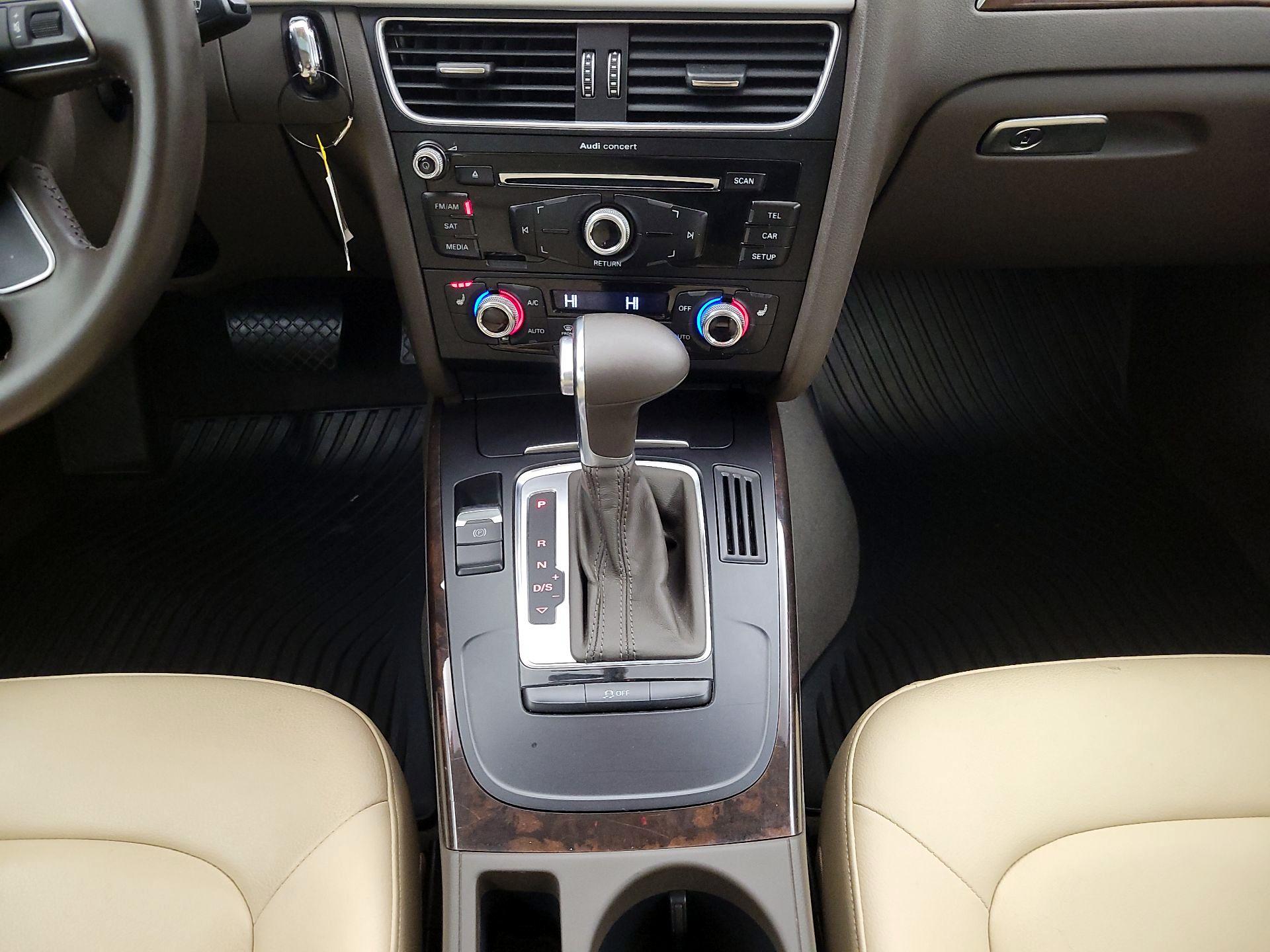 Thumbnail: 2015 Audi A4 - 16