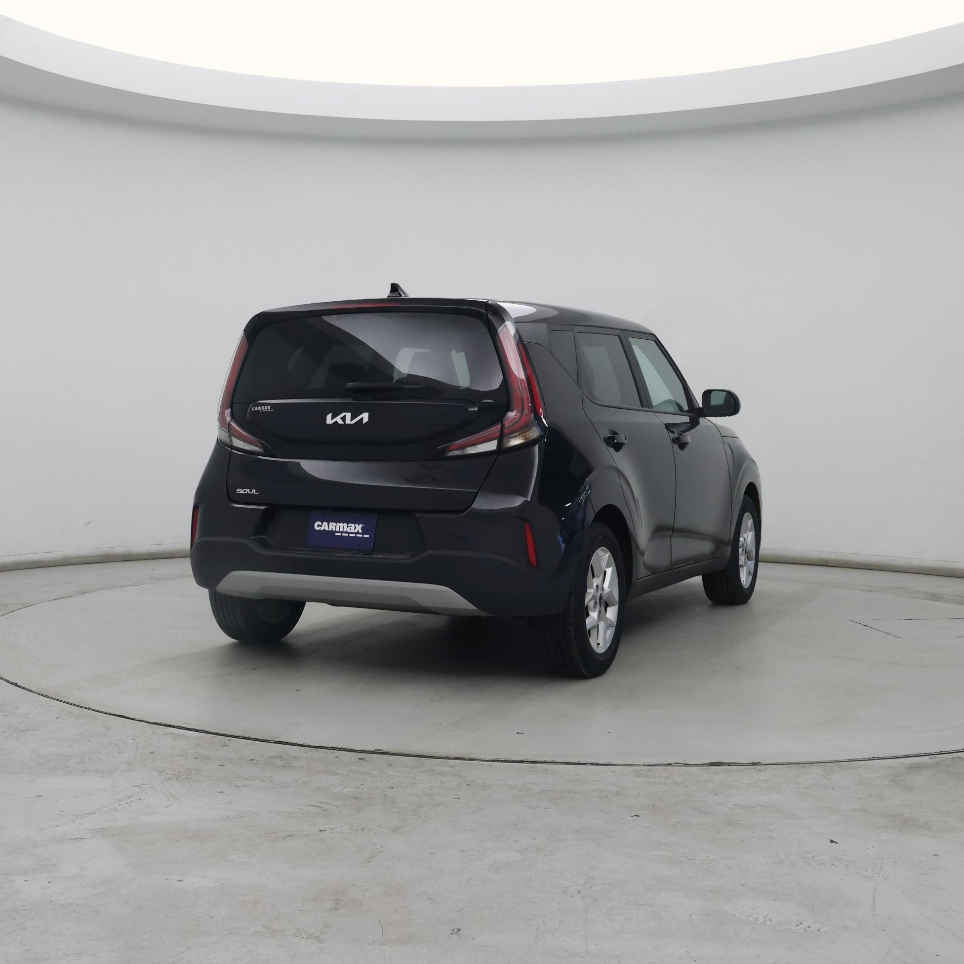 Thumbnail: 2023 Kia Soul - 8