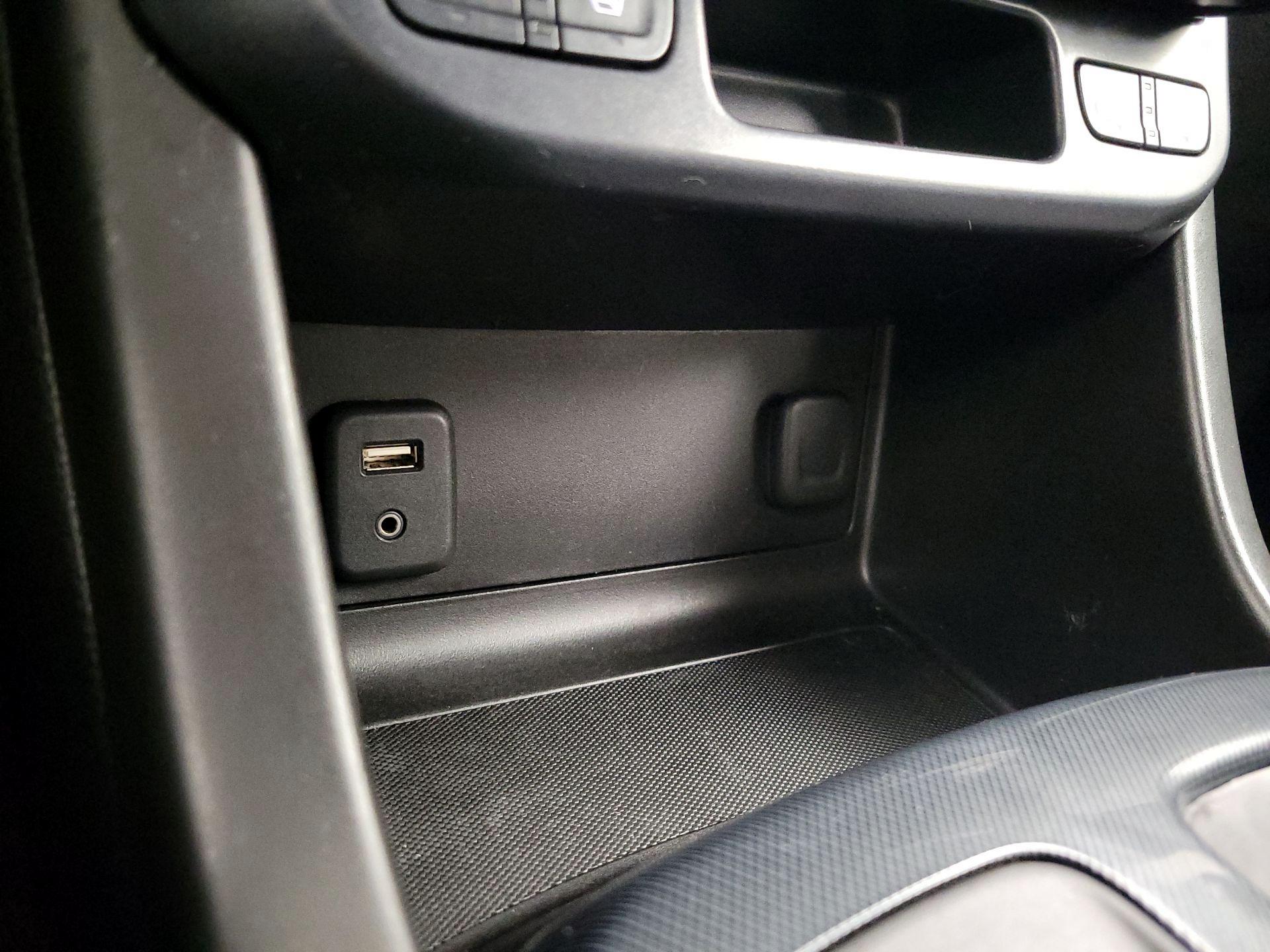 Thumbnail: 2016 Chevrolet Colorado - 19