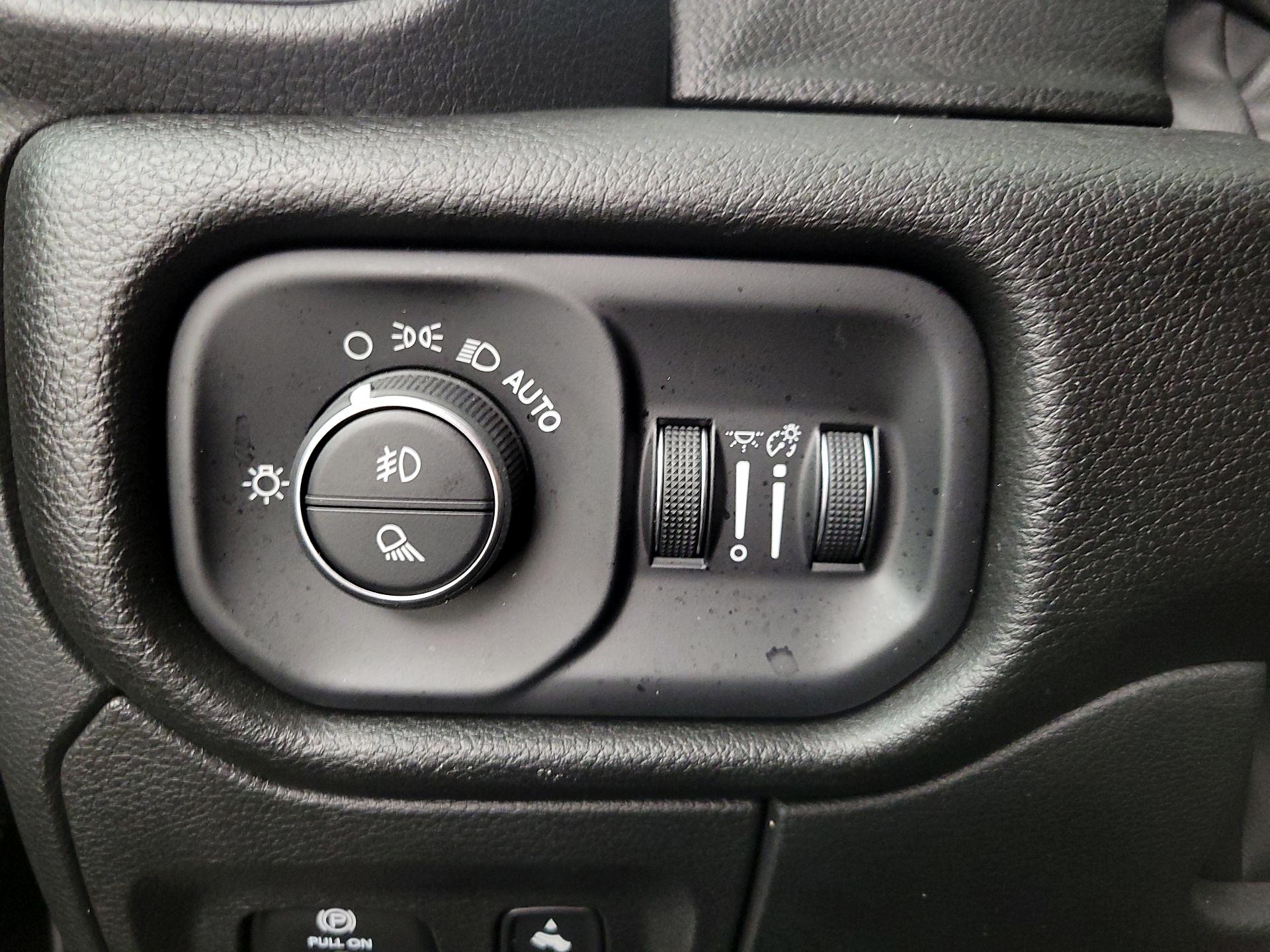 Thumbnail: 2023 RAM 1500 - 13