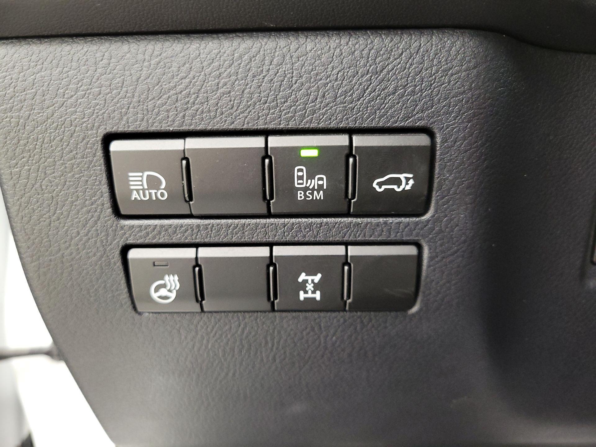 Thumbnail: 2019 Lexus NX - 13