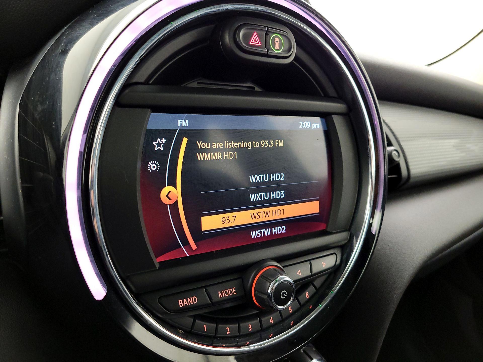 Thumbnail: 2020 MINI Cooper Hardtop - 15