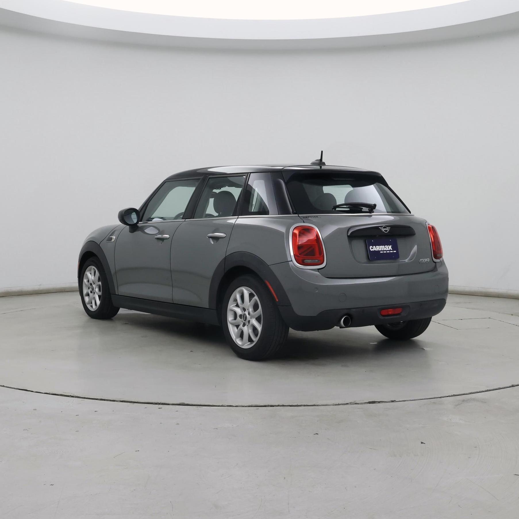 Thumbnail: 2020 MINI Cooper Hardtop - 2