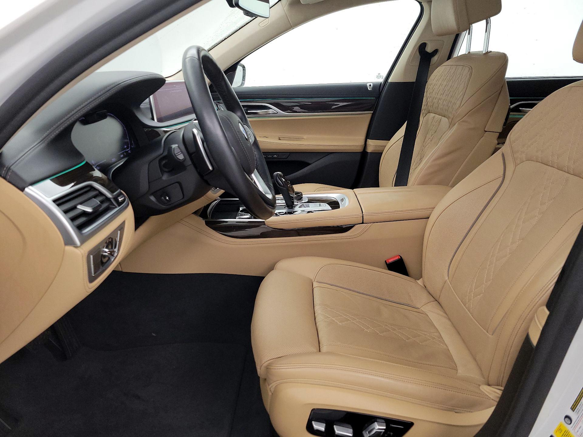 Thumbnail: 2020 BMW 7 Series - 11